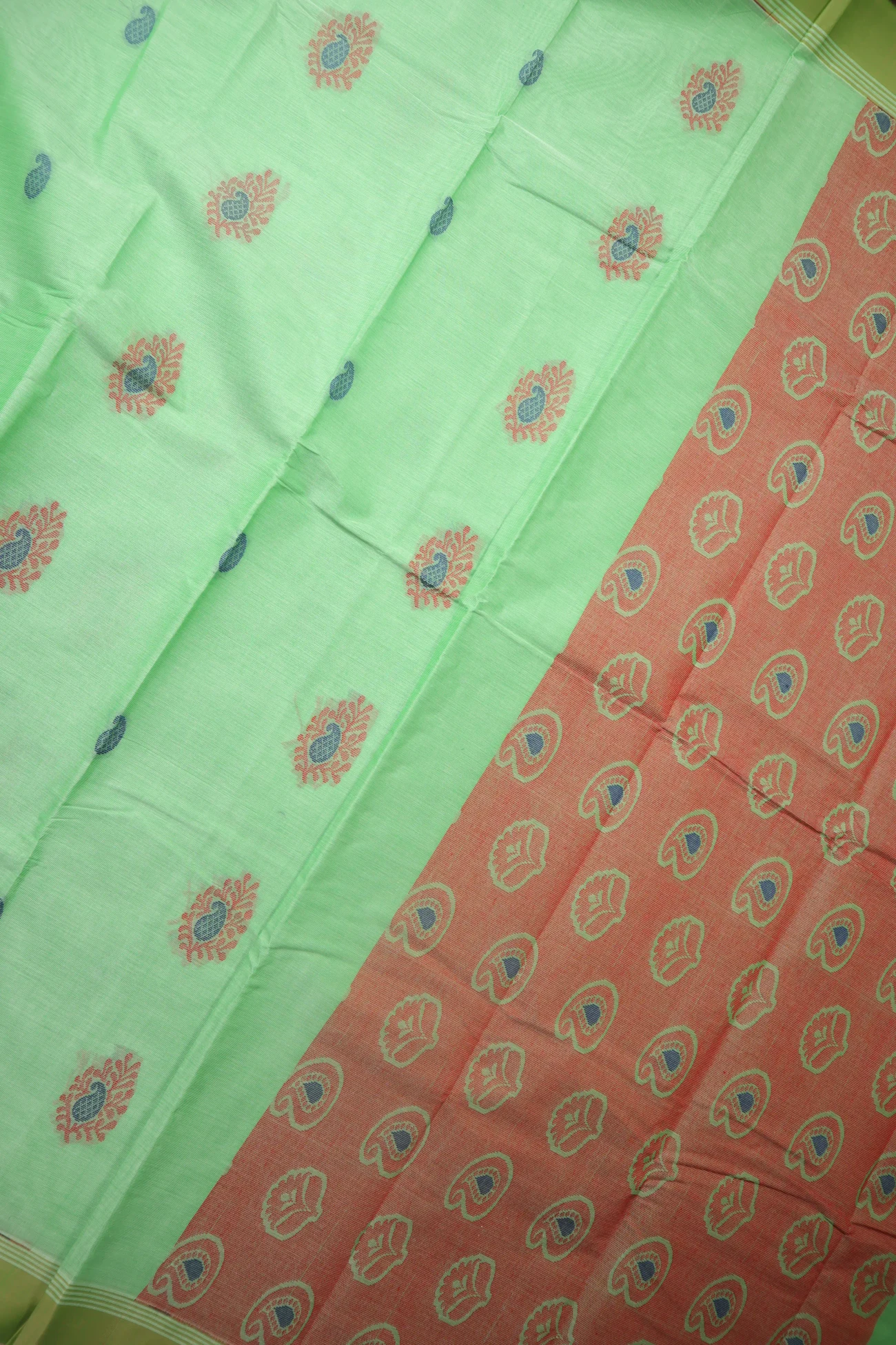 pale-green-flower-mango-coimbatore-cotton-saree-cbe000541-c