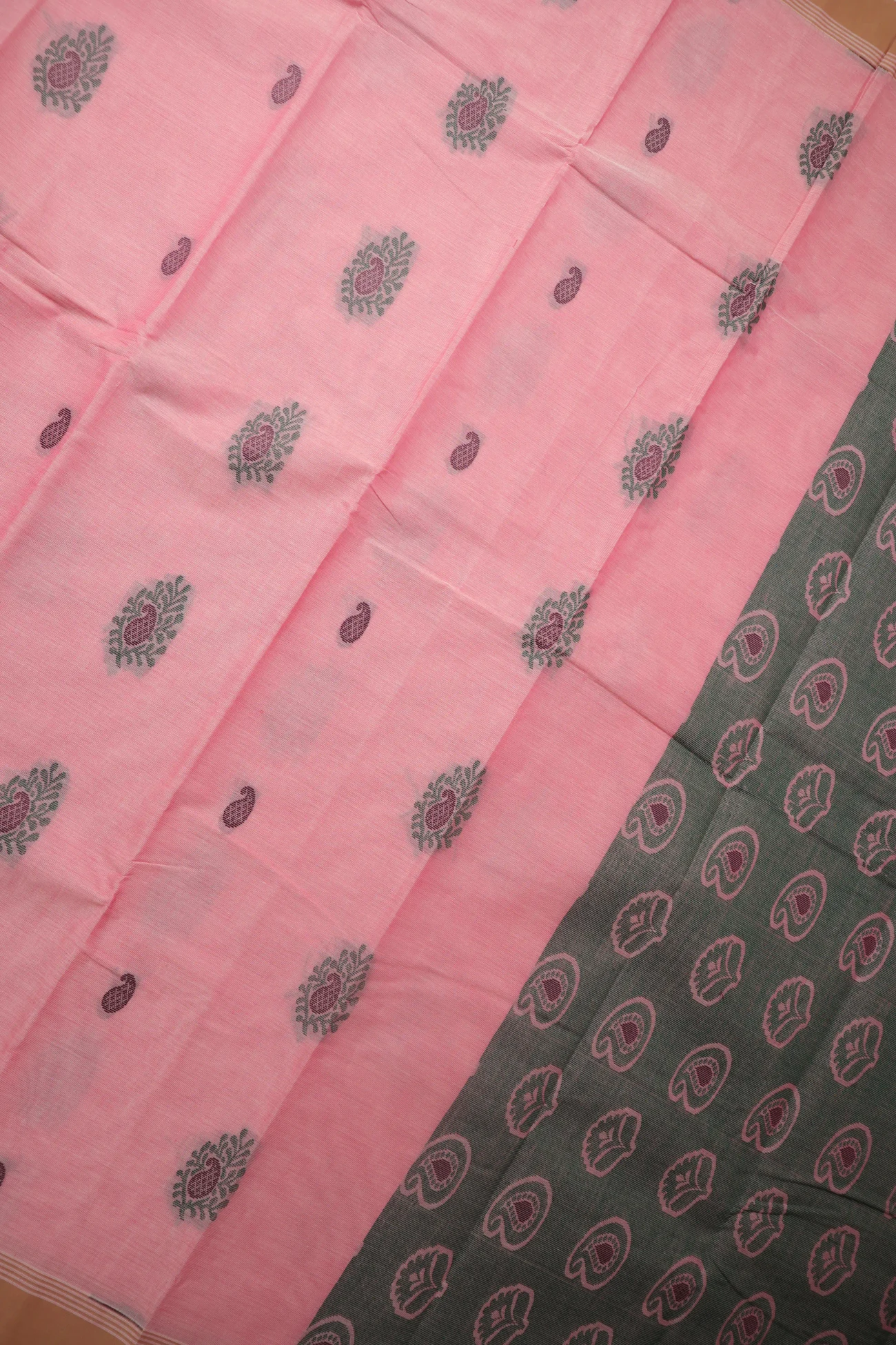light-pink-flower-mango-coimbatore-cotton-saree-cbe000540-c