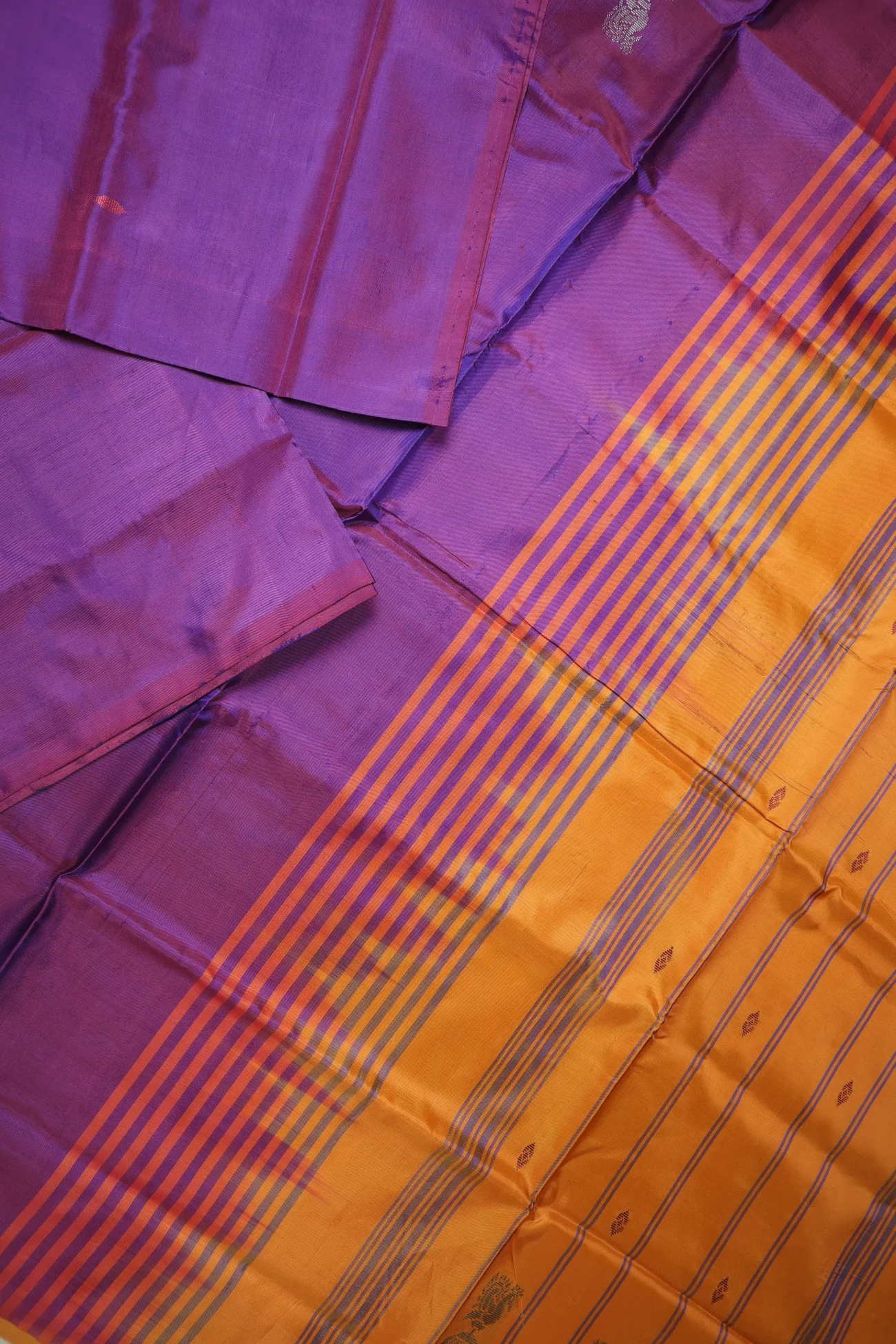 purple-jimikki-kammal-banana-pith-silk-saree-bps000604-b