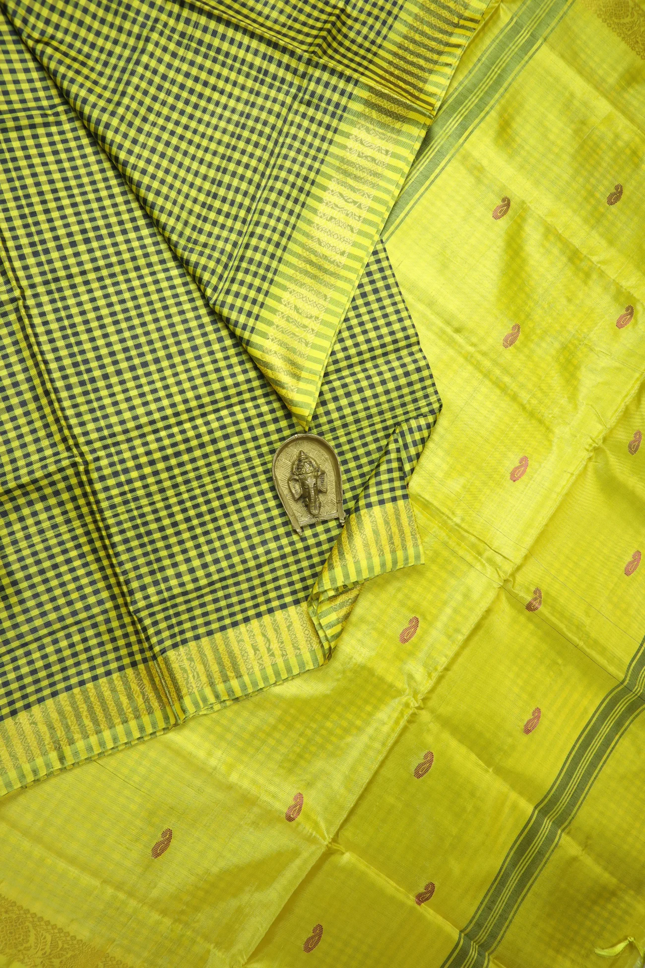 yellow-mango-banana-pith-silk-saree-bps000641-a