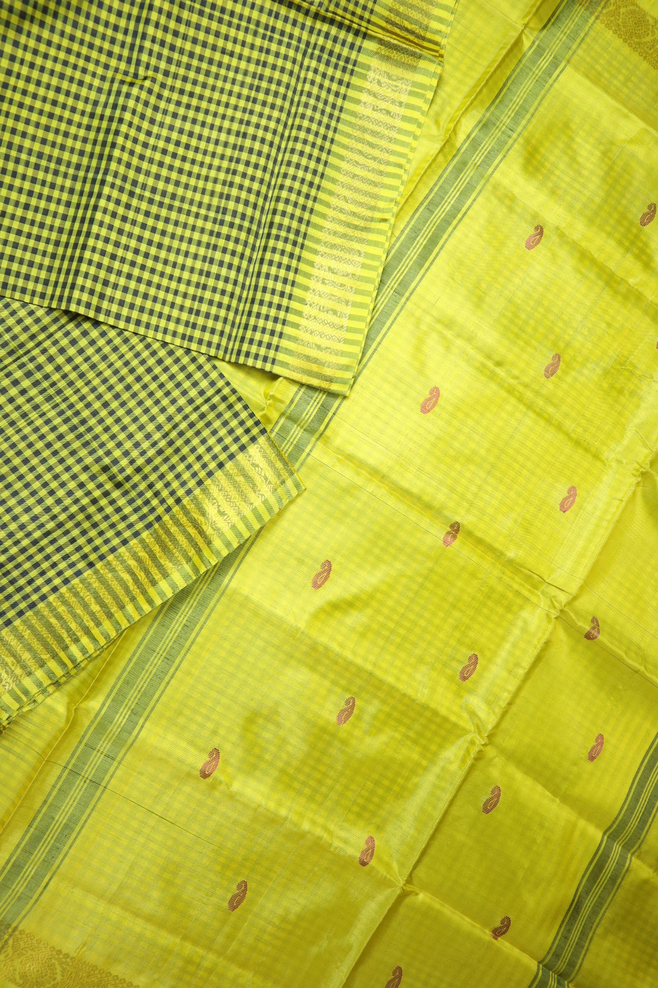 yellow-mango-banana-pith-silk-saree-bps000641-b