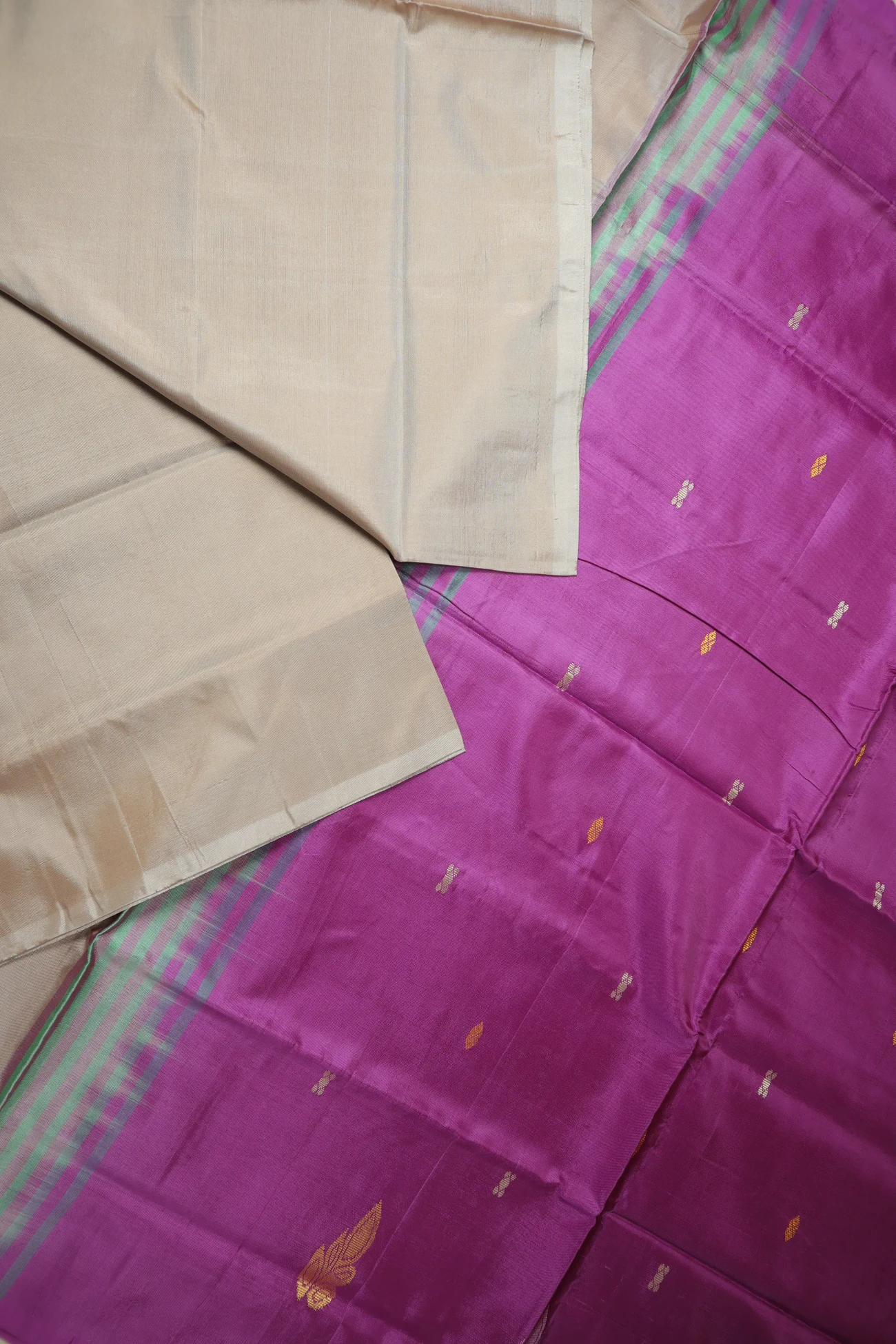 peach-puff-flower-banana-pith-silk-saree-bps000599-b