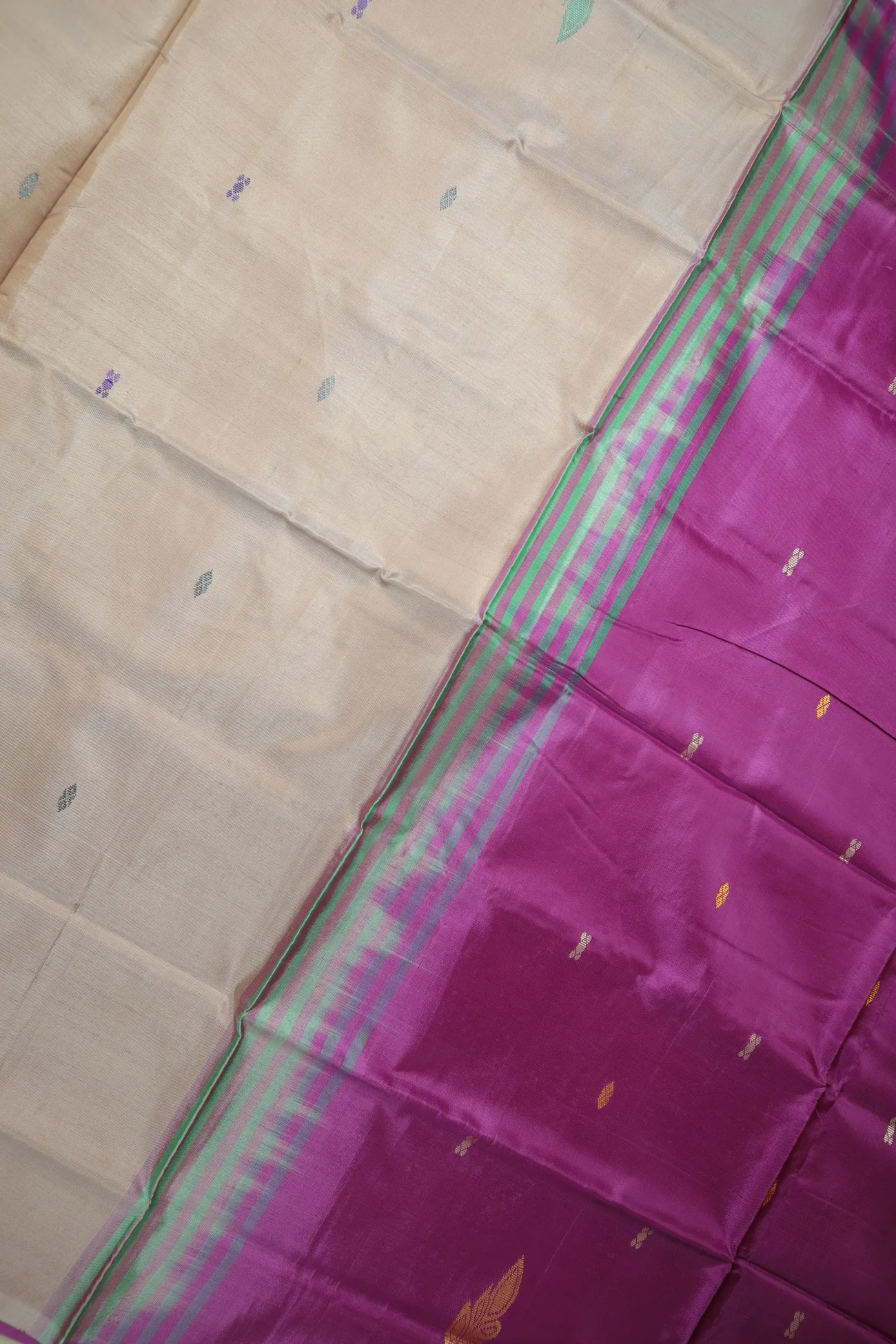 peach-puff-flower-banana-pith-silk-saree-bps000599-c