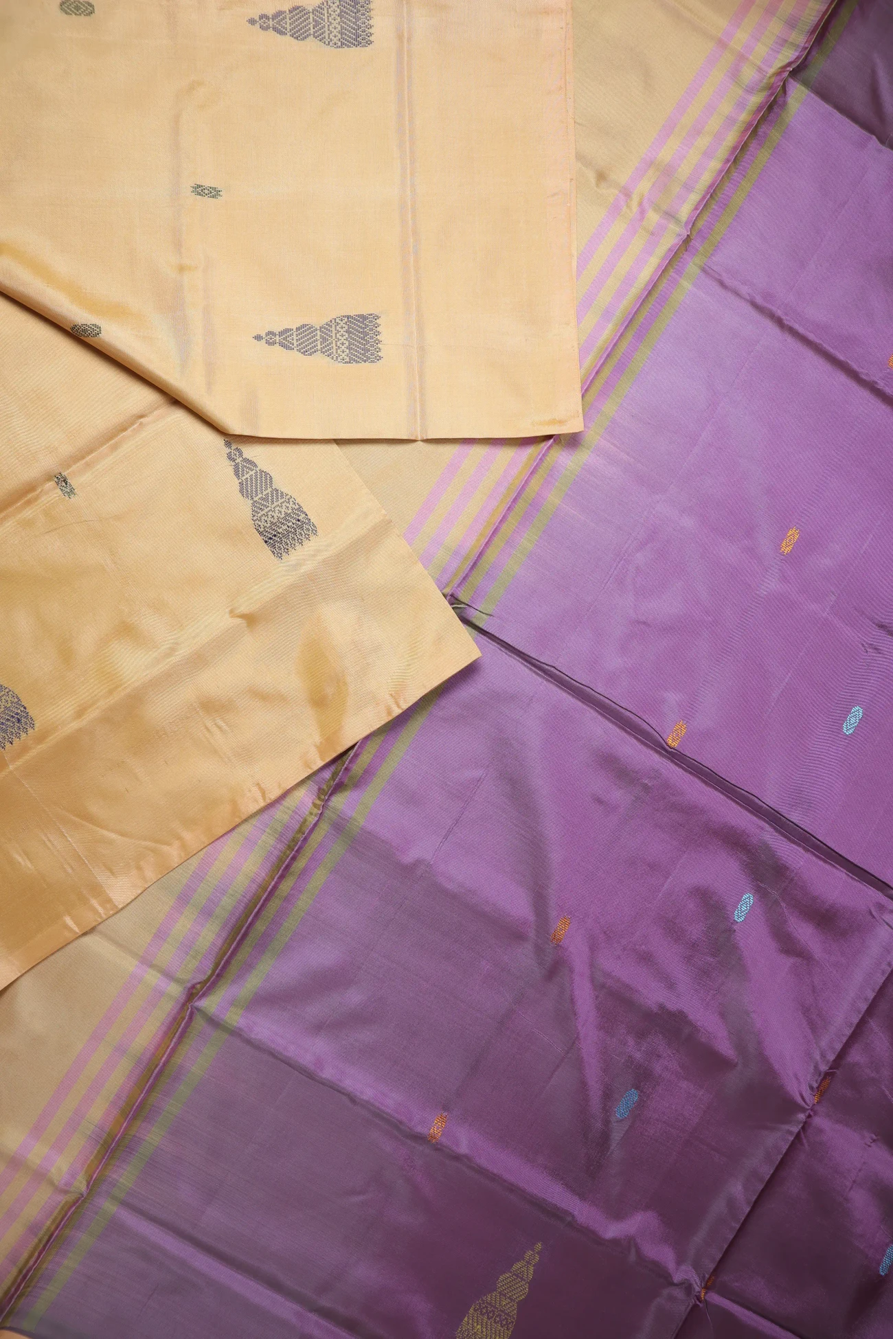 light-salmon-jimikki-kammal-banana-pith-silk-saree-bps000606-b