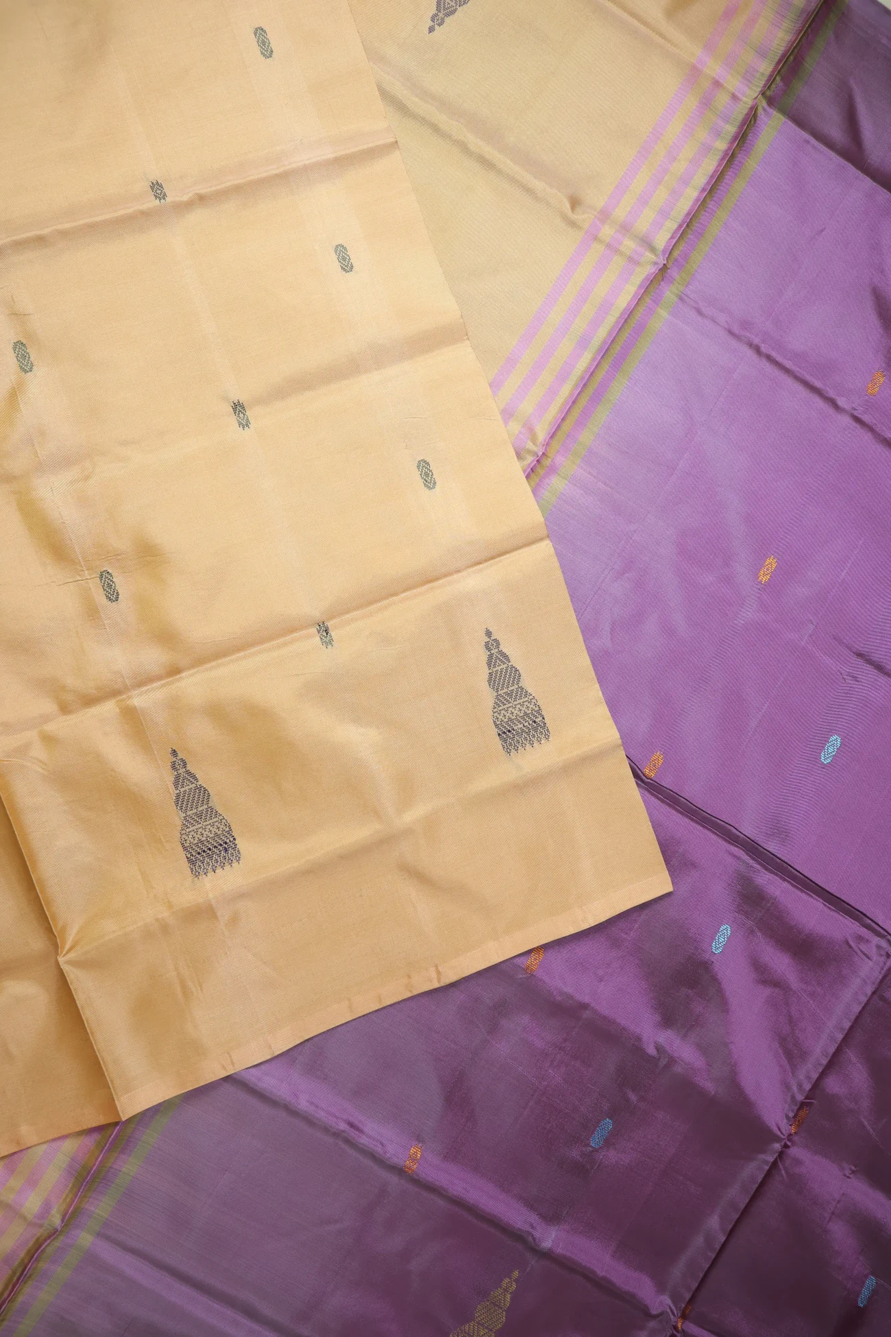 light-salmon-jimikki-kammal-banana-pith-silk-saree-bps000606-c