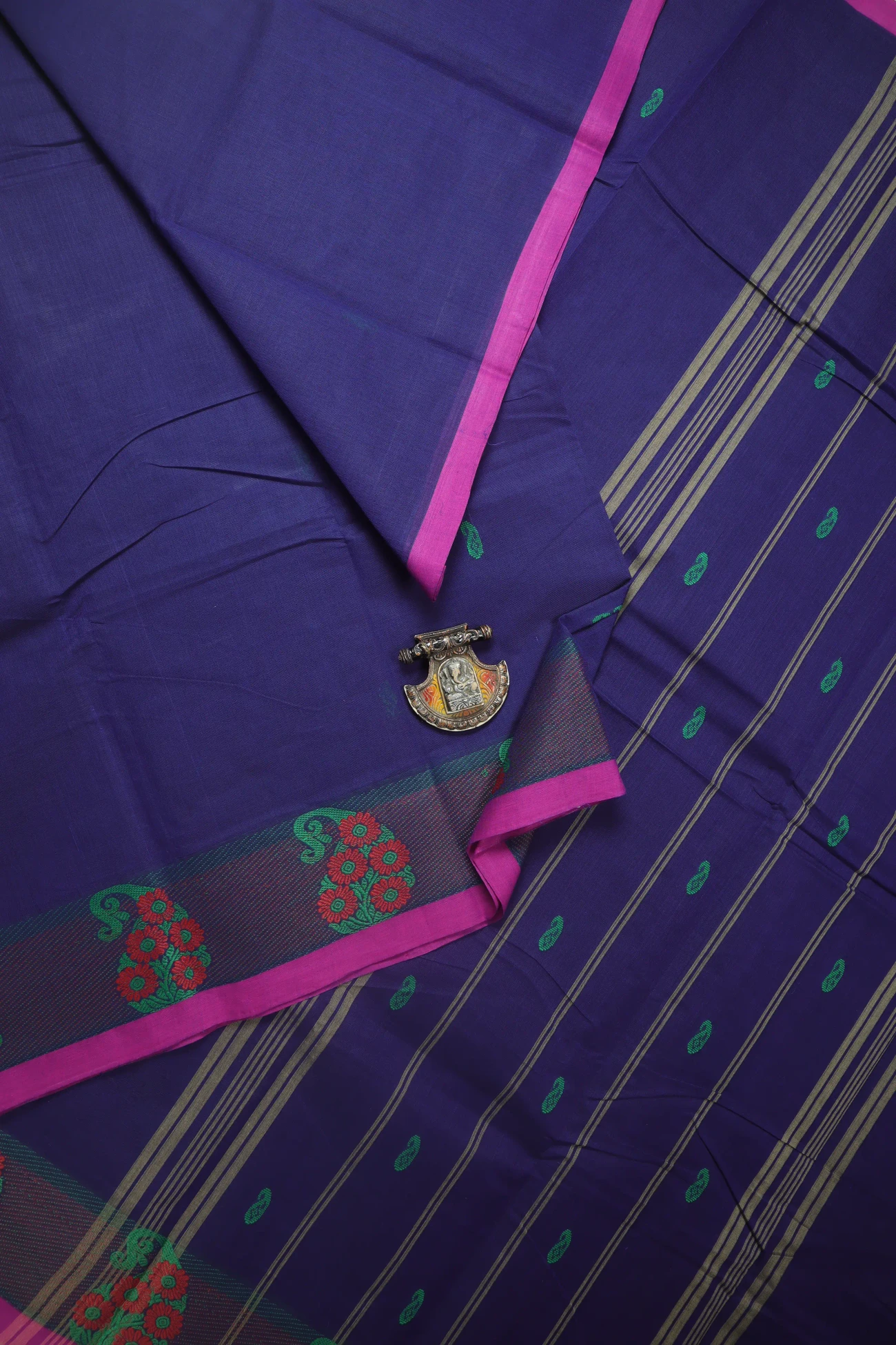 navy-mango-flower-grand-chettinad-saree-gc002701-a