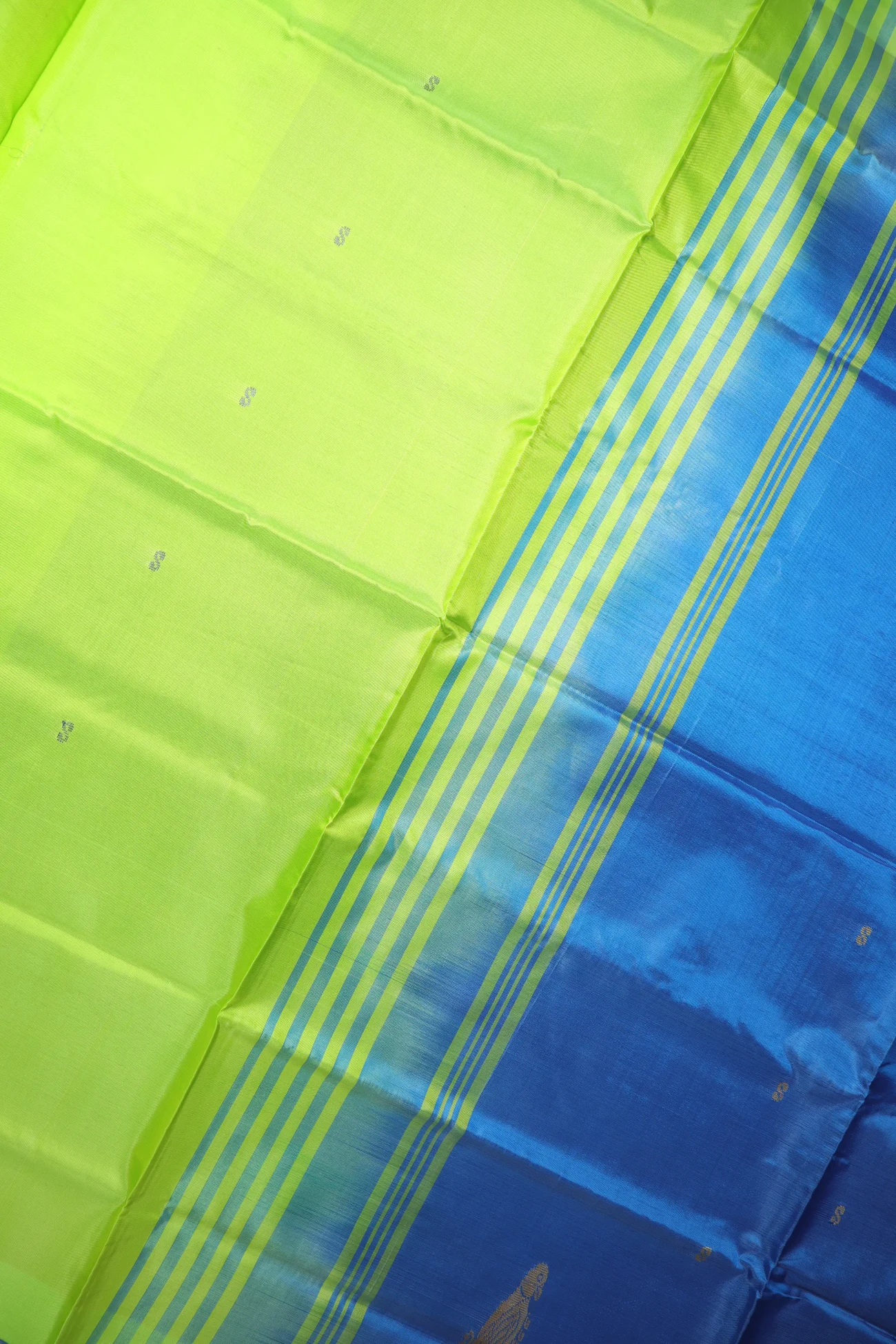 light-green-parrot-banana-pith-silk-saree-bps000584-c
