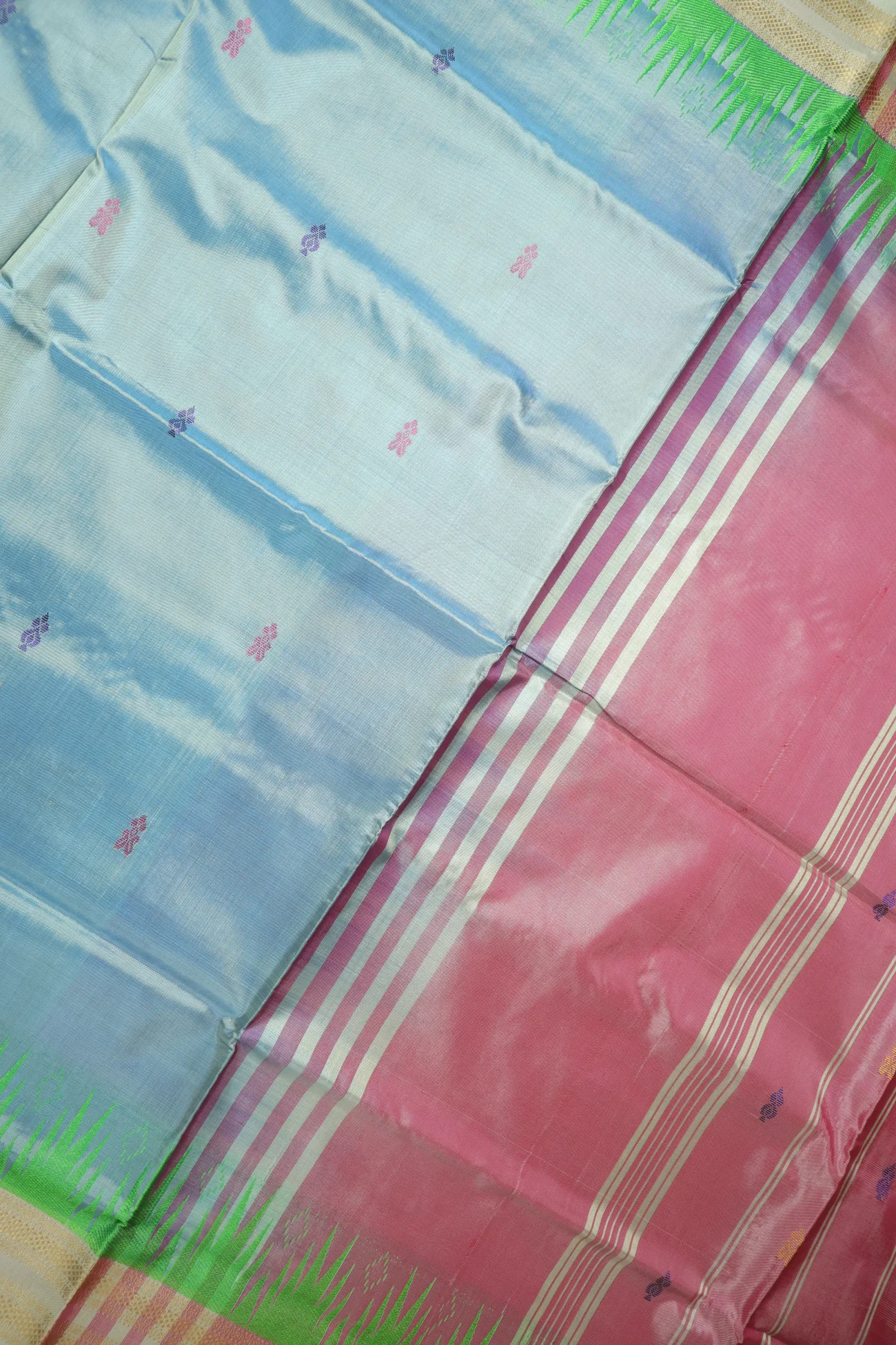 light-sky-blue-thalampoo-reku-rettai-pettu-banana-pith-silk-saree-bps000611-c