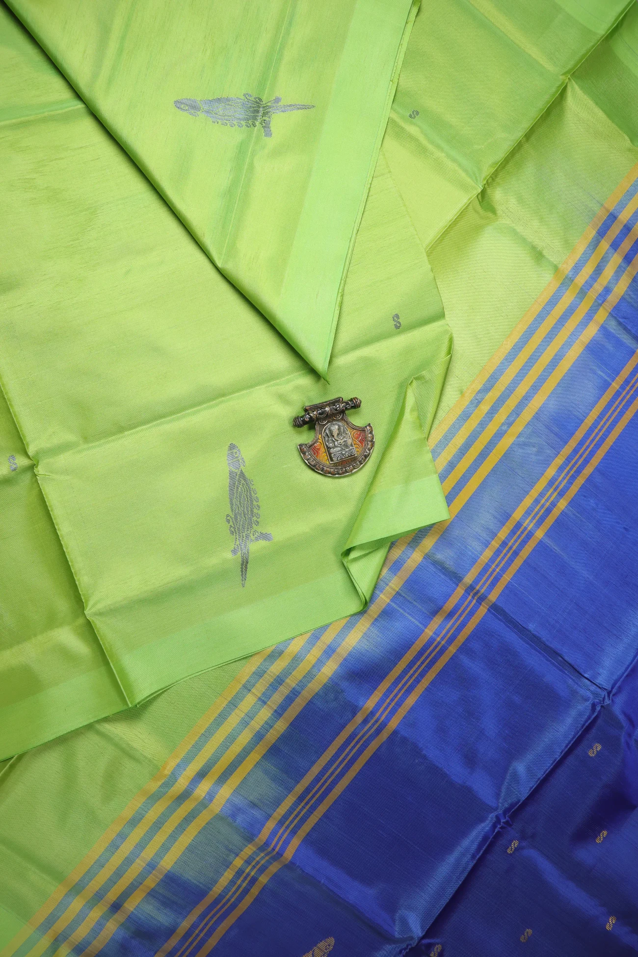 light-green-parrot-banana-pith-silk-saree-bps000592-a