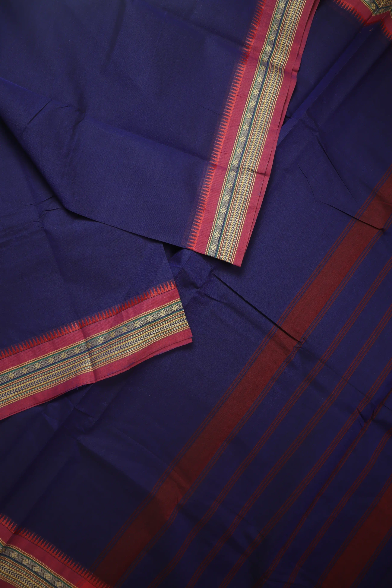 navy-diamoned-temple-grand-chettinad-saree-gc002727-b