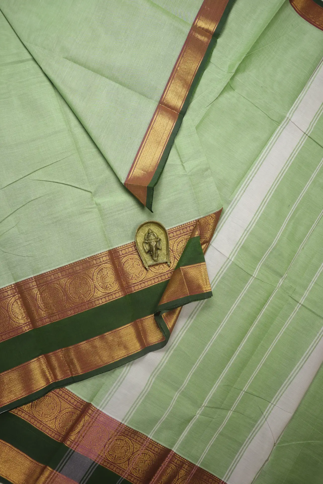 pista-green-peacock-grand-chettinad-saree-gc002784-a