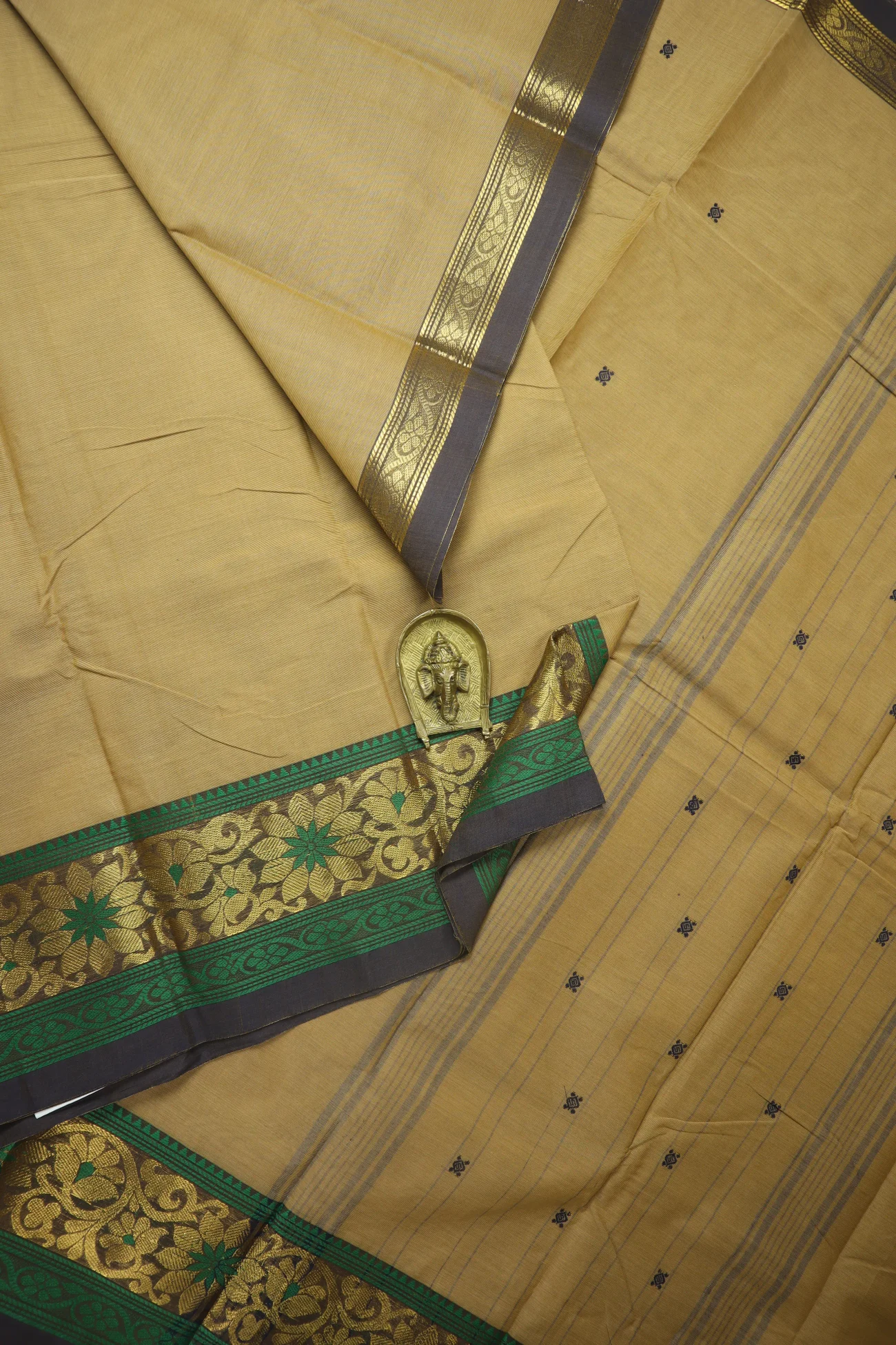 wheat-flower-grand-chettinad-saree-gc002648-a
