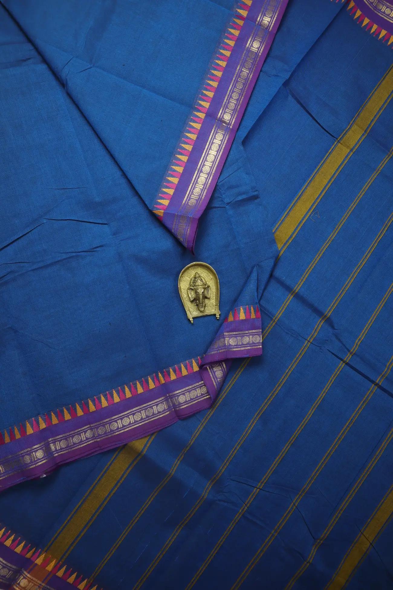 medium-blue-temple-grand-chettinad-saree-gc002783-a