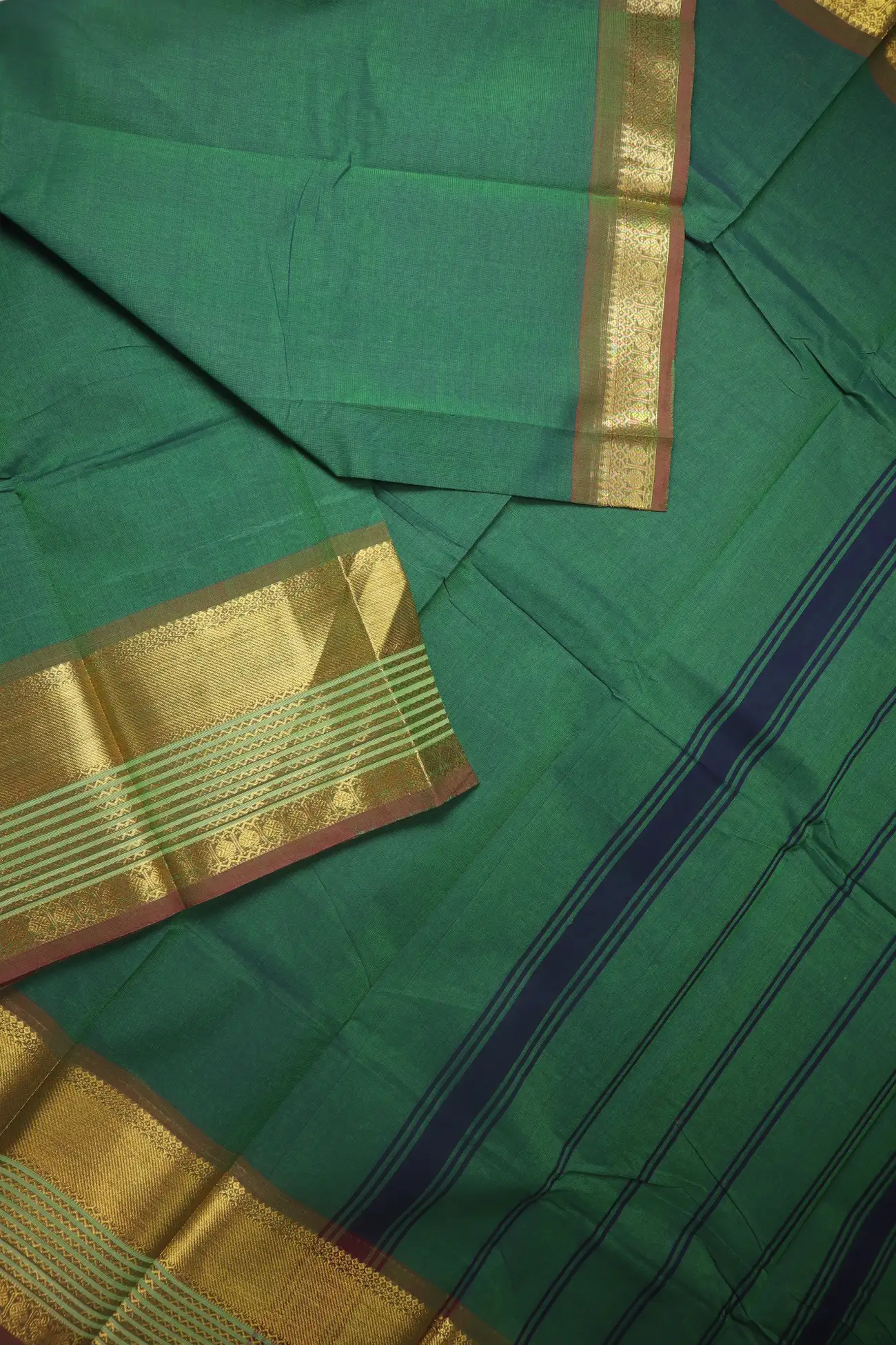 dark-green-ruthratcham-zigzag-grand-chettinad-saree-gc002737-b