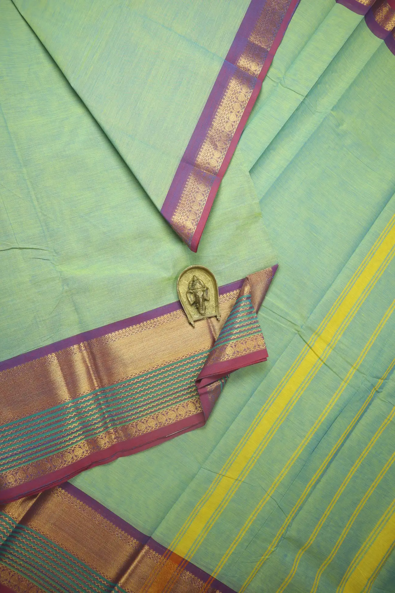 light-green-ruthratcham-zigzag-grand-chettinad-saree-gc002759-a