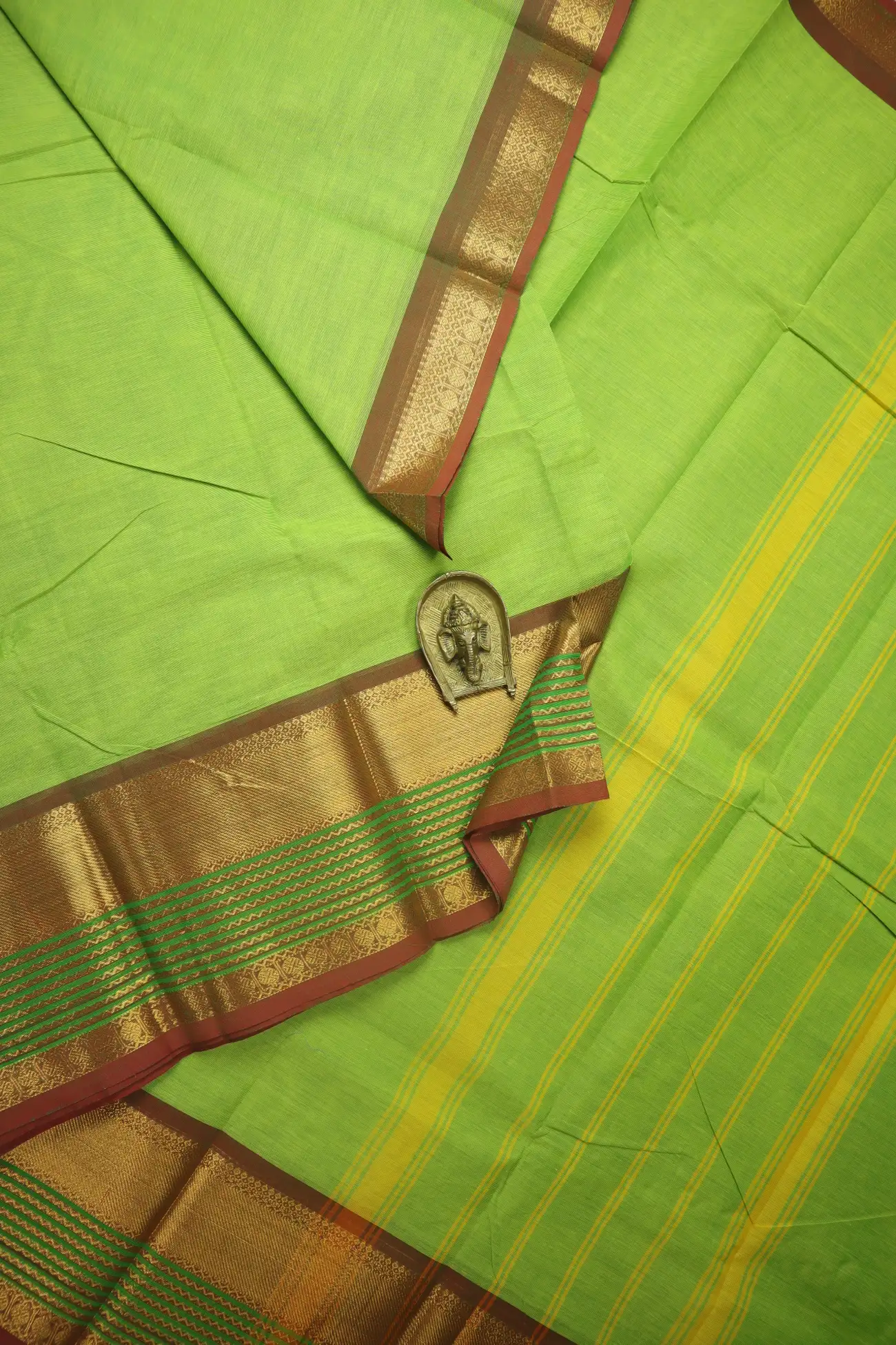 green-ruthratcham-zigzag-grand-chettinad-saree-gc002755-a