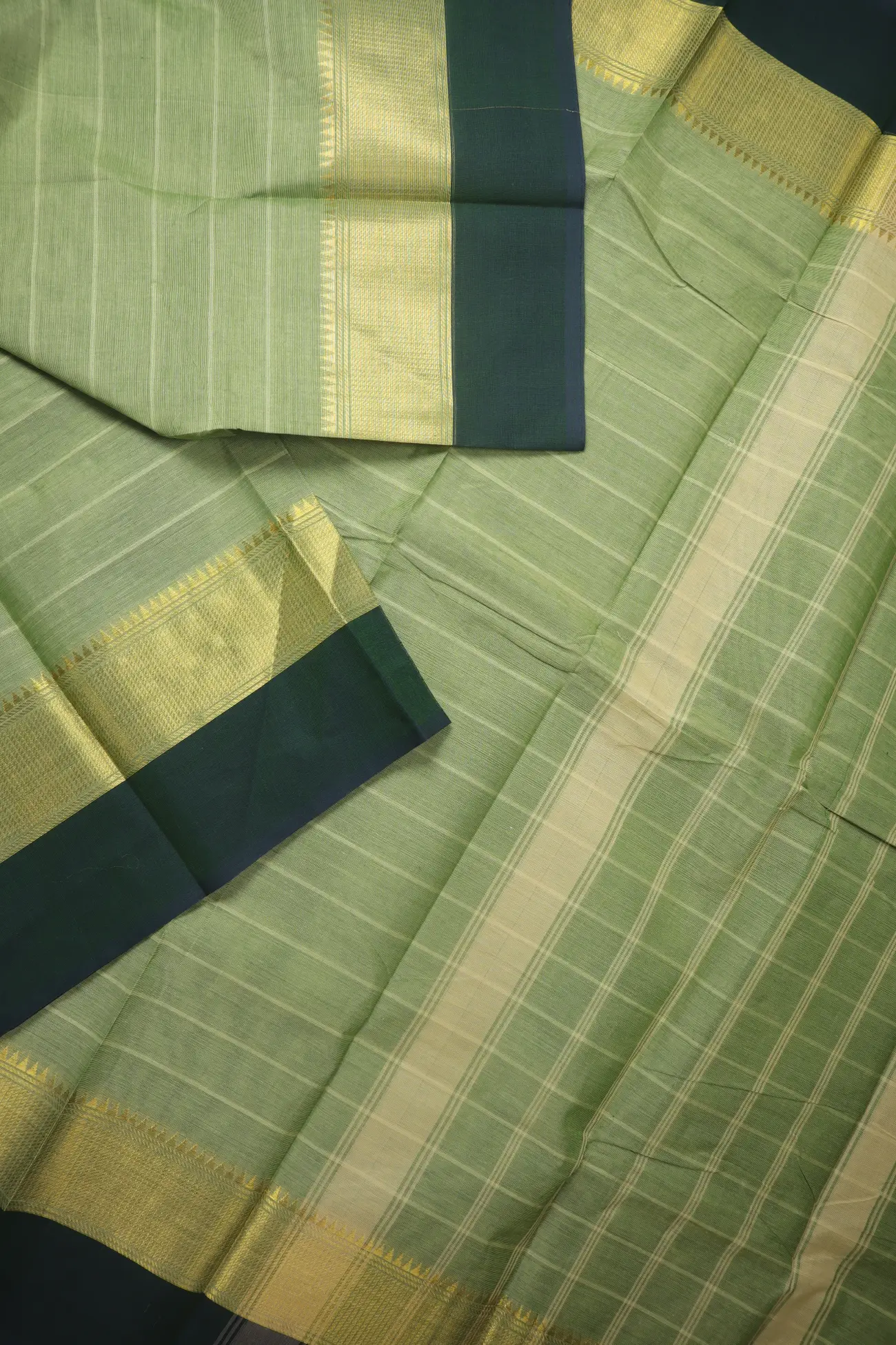 light-green-temple-grand-chettinad-saree-gc002785-b