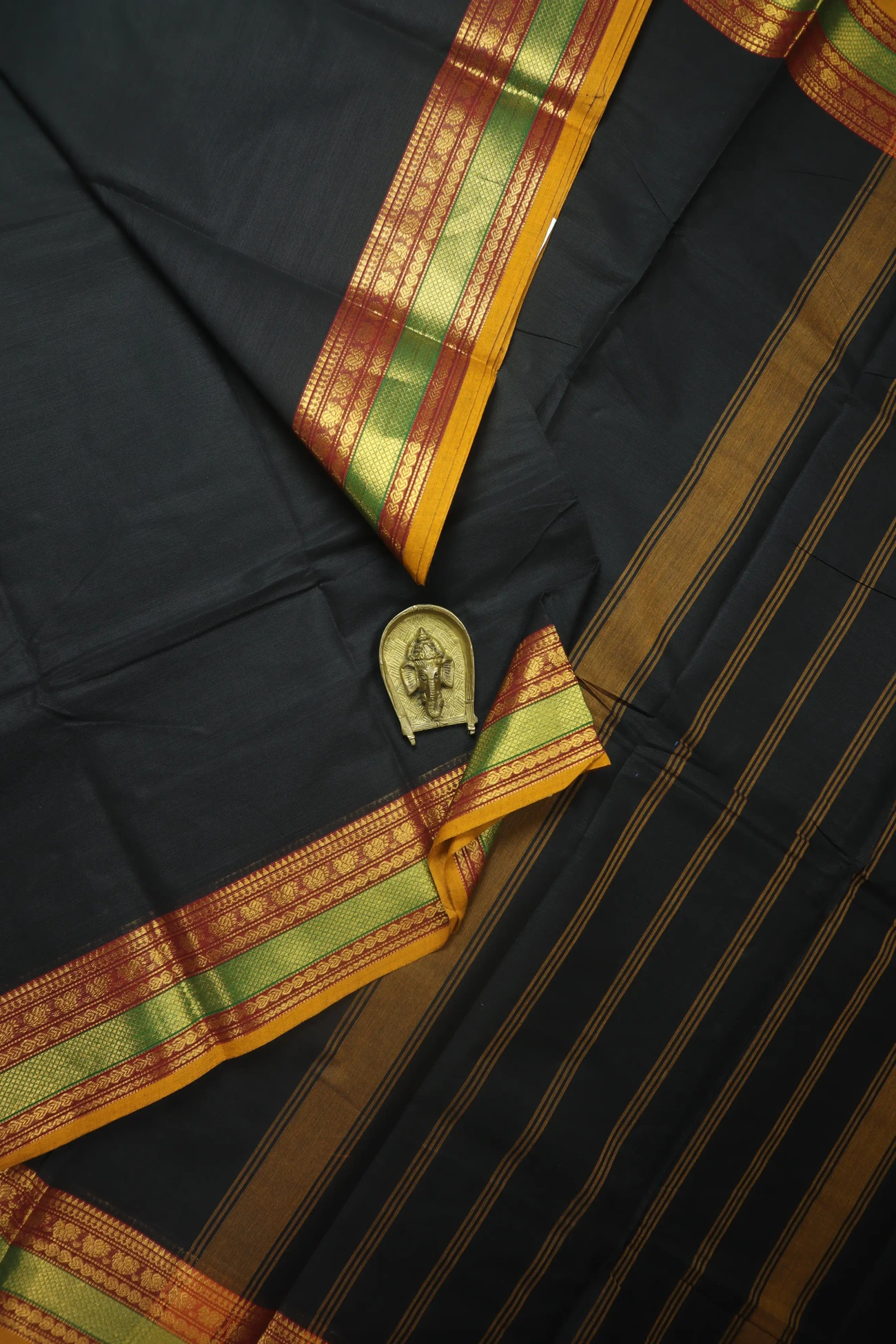 black-heart-peacock-grand-chettinad-saree-gc002816-a