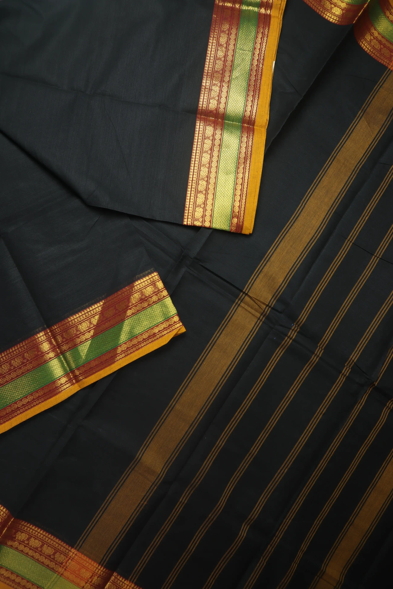 black-heart-peacock-grand-chettinad-saree-gc002816-b