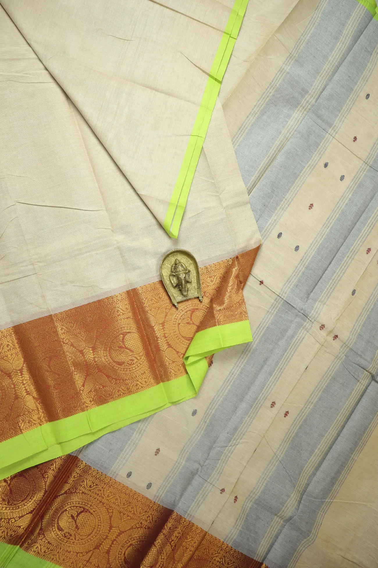 wheat-peacock-grand-chettinad-saree-gc002673-a