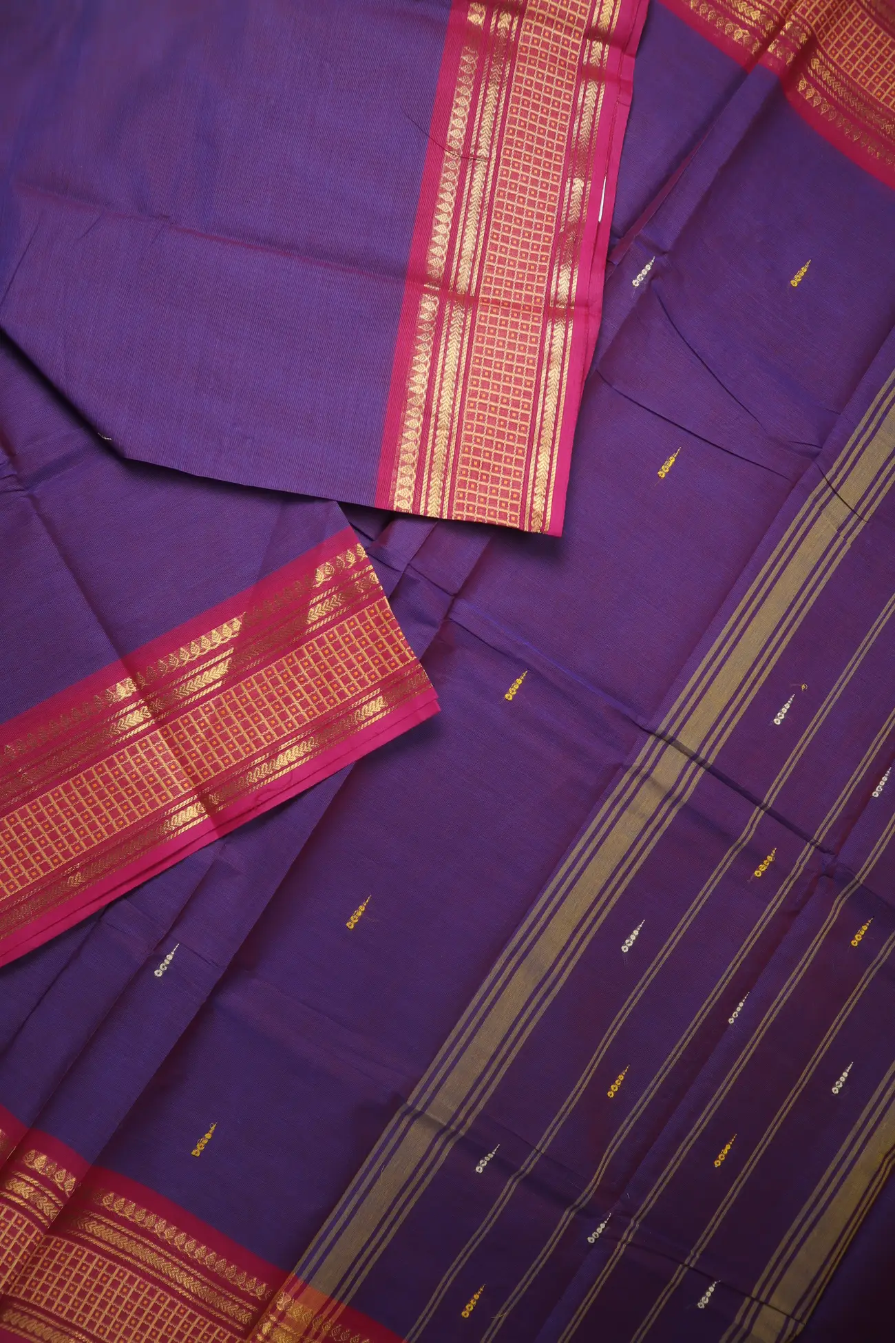 purple-rain-drops-mallimokku-grand-chettinad-saree-gc002696-b