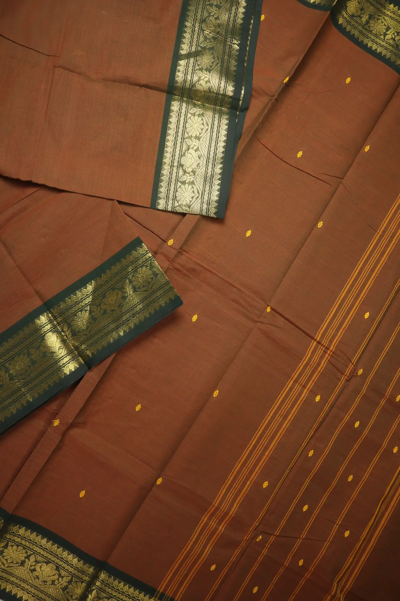 brown-flower-grand-chettinad-saree-gc002626-b