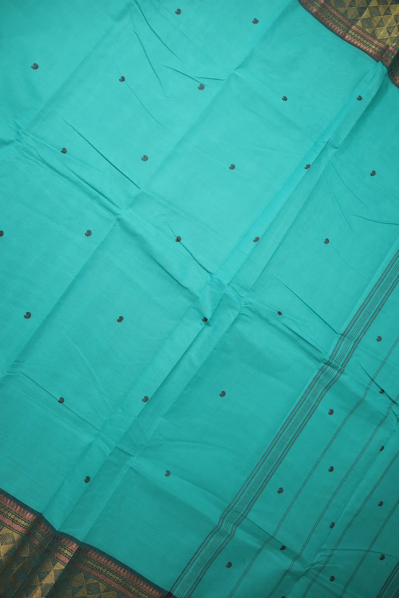 dark-turquoise-diamoned-grand-chettinad-saree-gc002708-c
