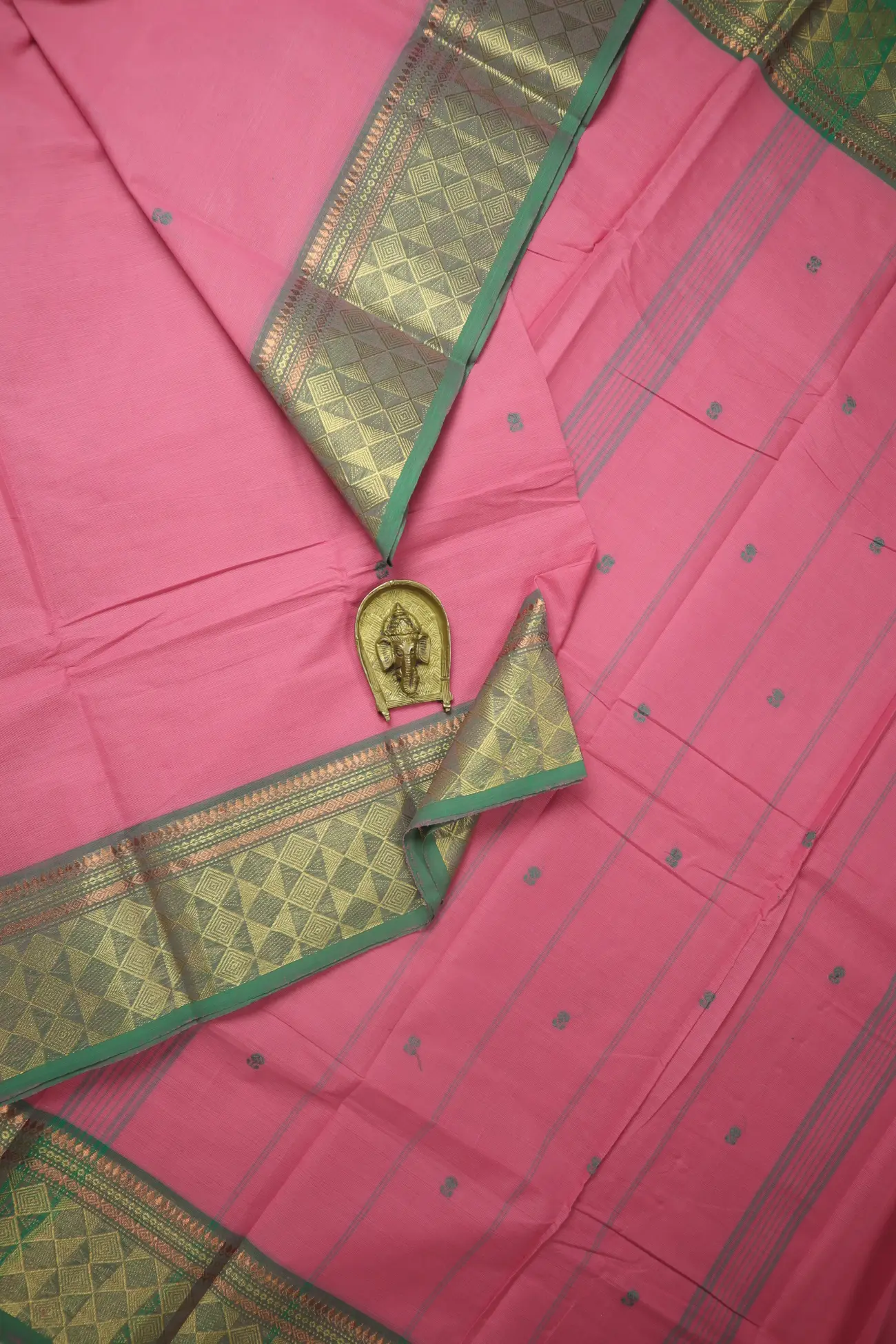 hot-pink-diamoned-grand-chettinad-saree-gc002698-a