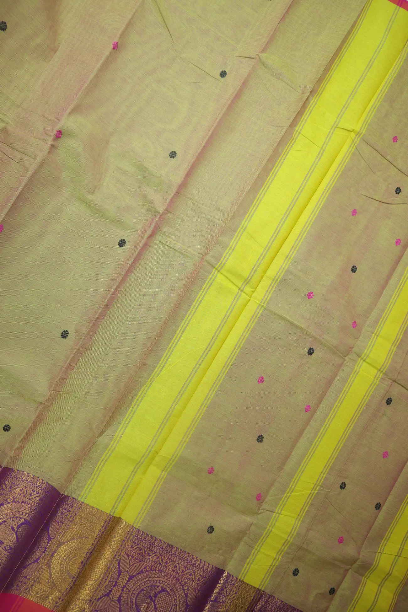 olive-drab-peacock-grand-chettinad-saree-gc002678-c