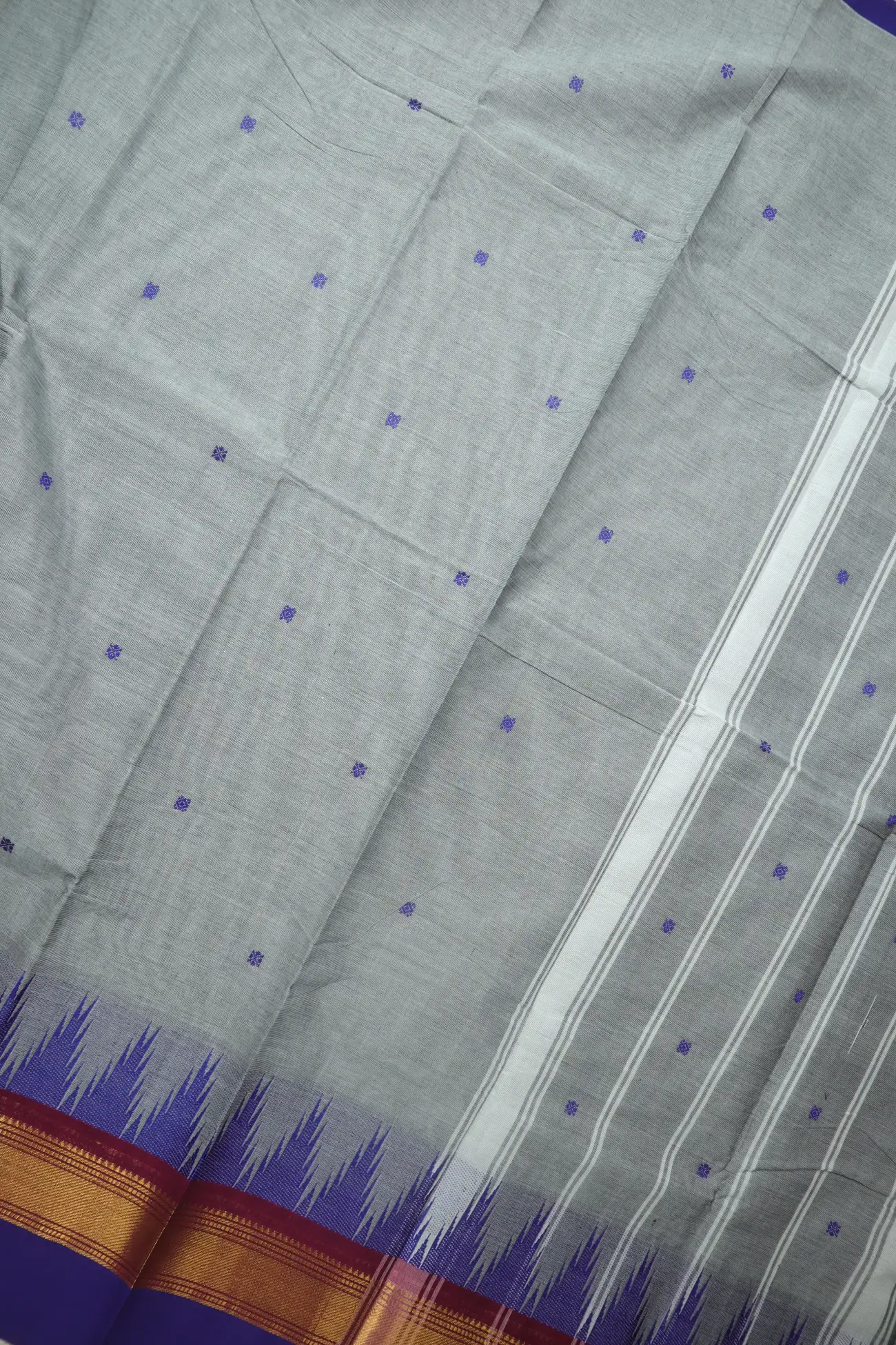 light-gray-thalampoo-reku-grand-chettinad-saree-gc002635-c