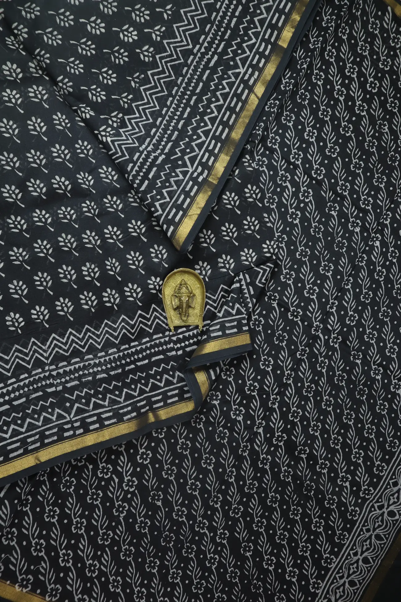 black-flower-chanderi-saree-cs000641-a