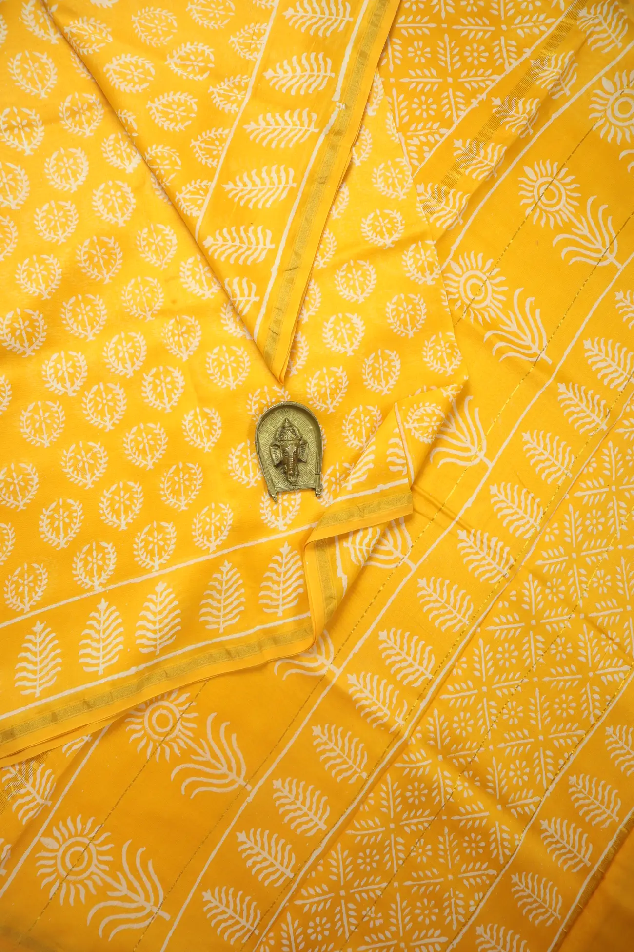 yellow-flower-chanderi-saree-cs000665-a