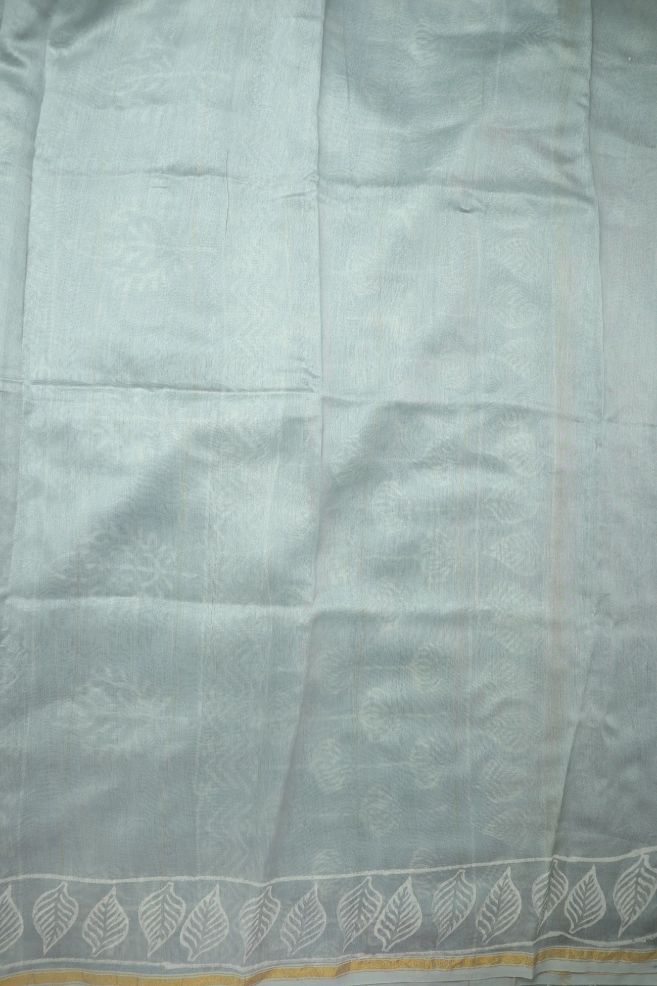 light-gray-flower-chanderi-silk-saree-cs000660-c
