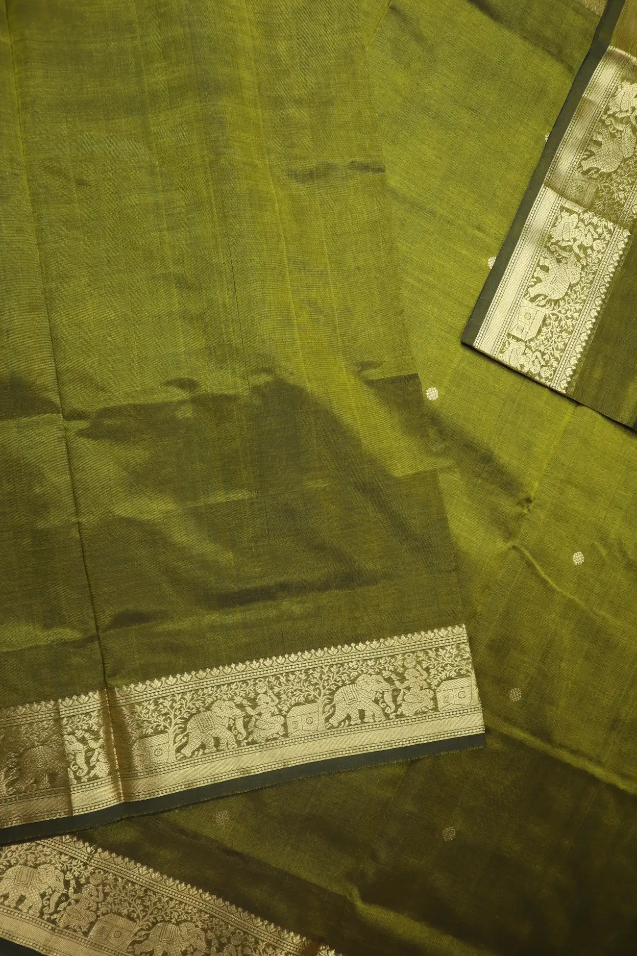 green-gollabama-elephant-kanchi-silk-cotton-saree-sc003118-e
