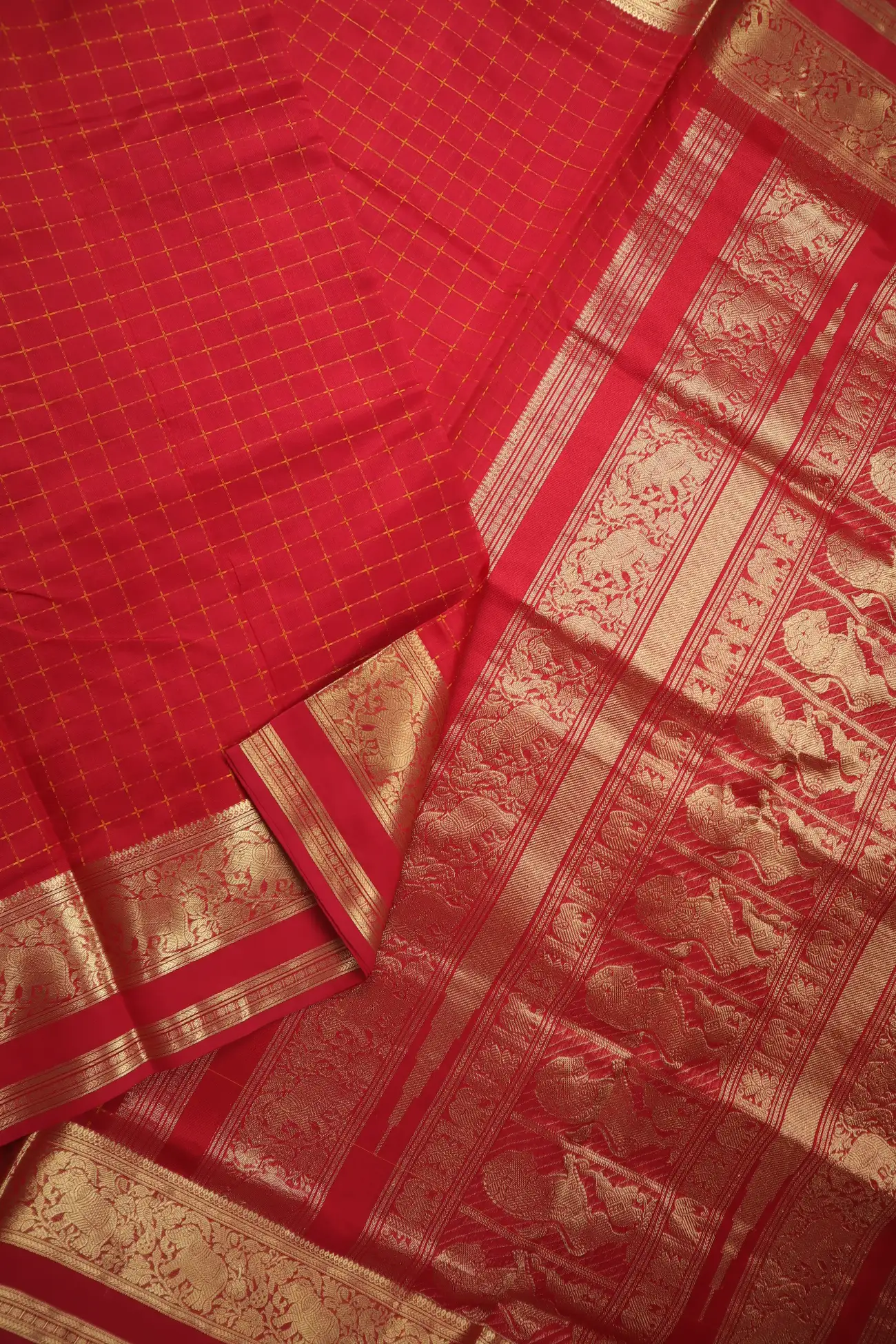 red-plus-checked-elephant-kanchi-silk-cotton-saree-sc003117-b
