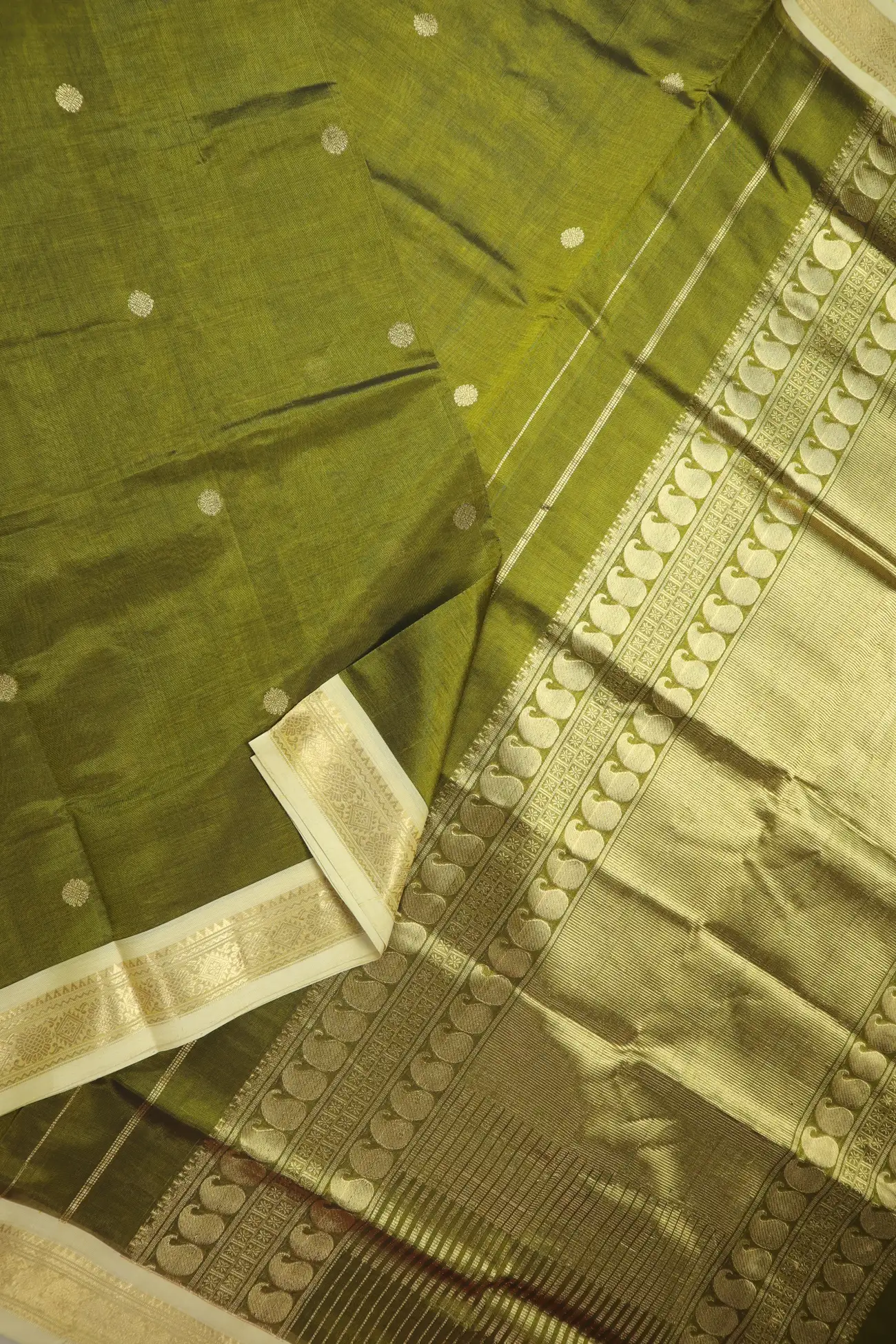 green-mango-flower-kanchi-silk-cotton-saree-sc003080-b