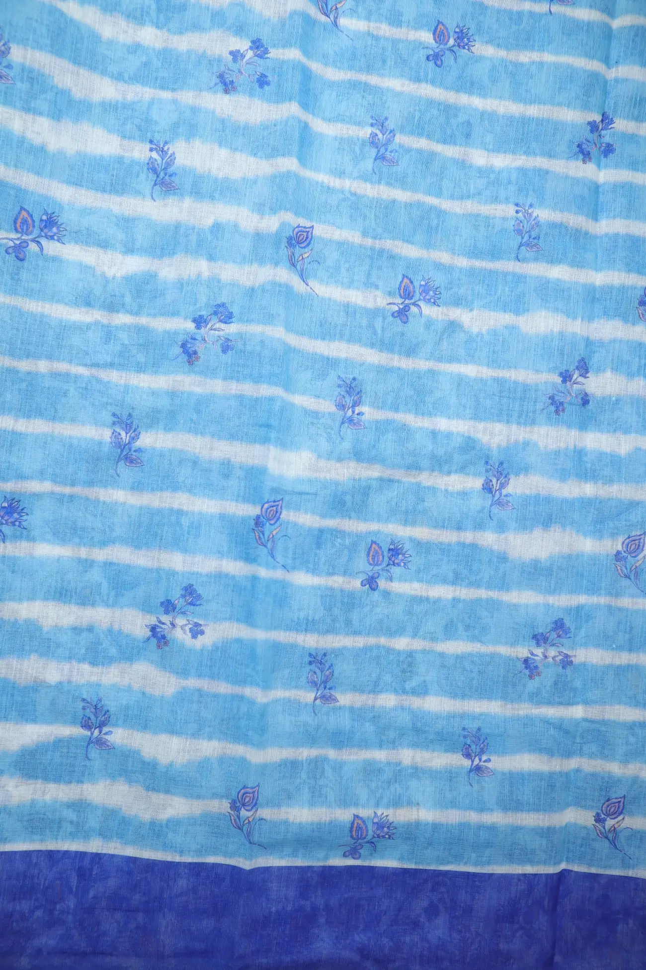 blue-flower-linen-printed-saree-lnp000227-d