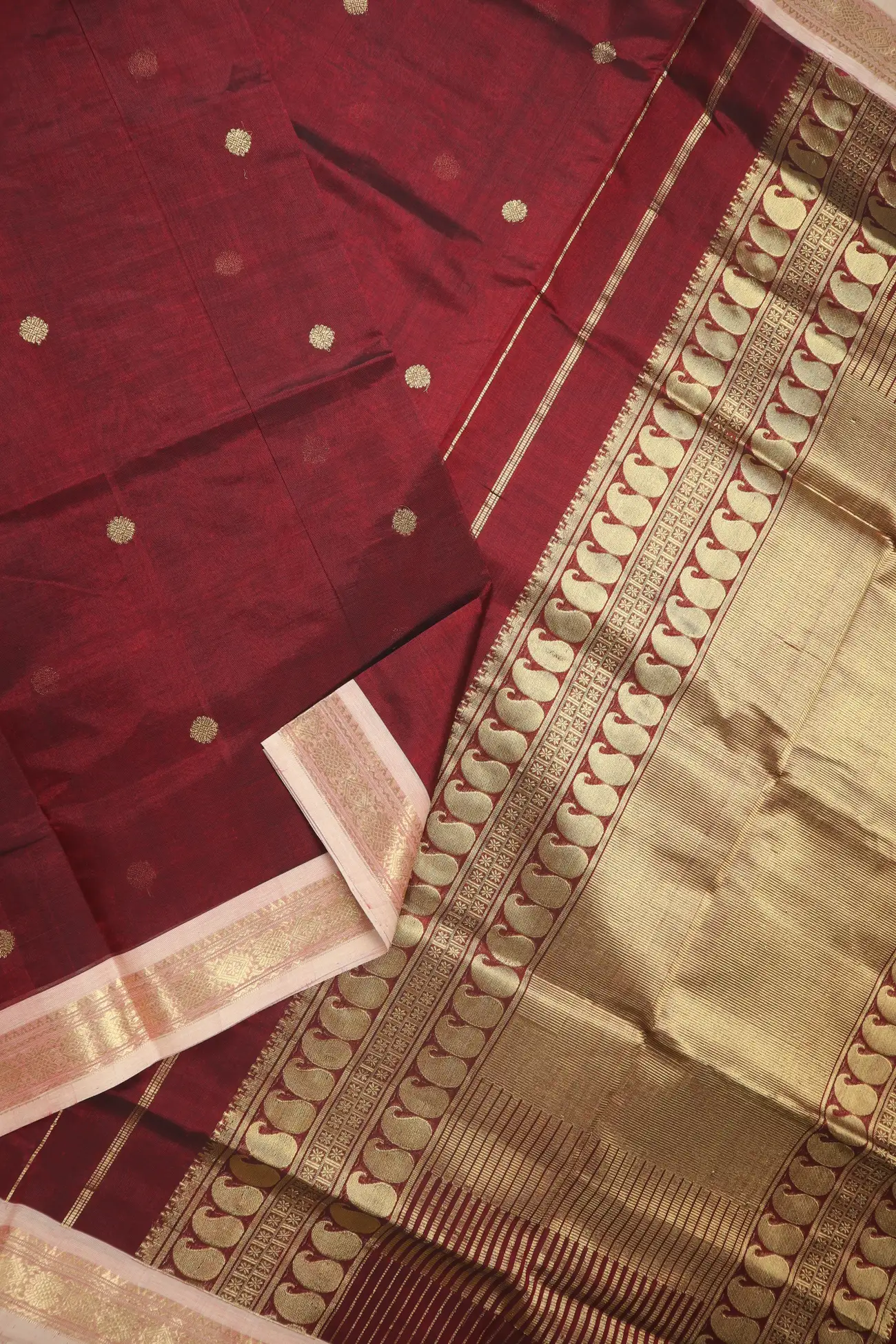 maroon-kamalam-butta-mango-kanchi-silk-cotton-saree-sc003073-b