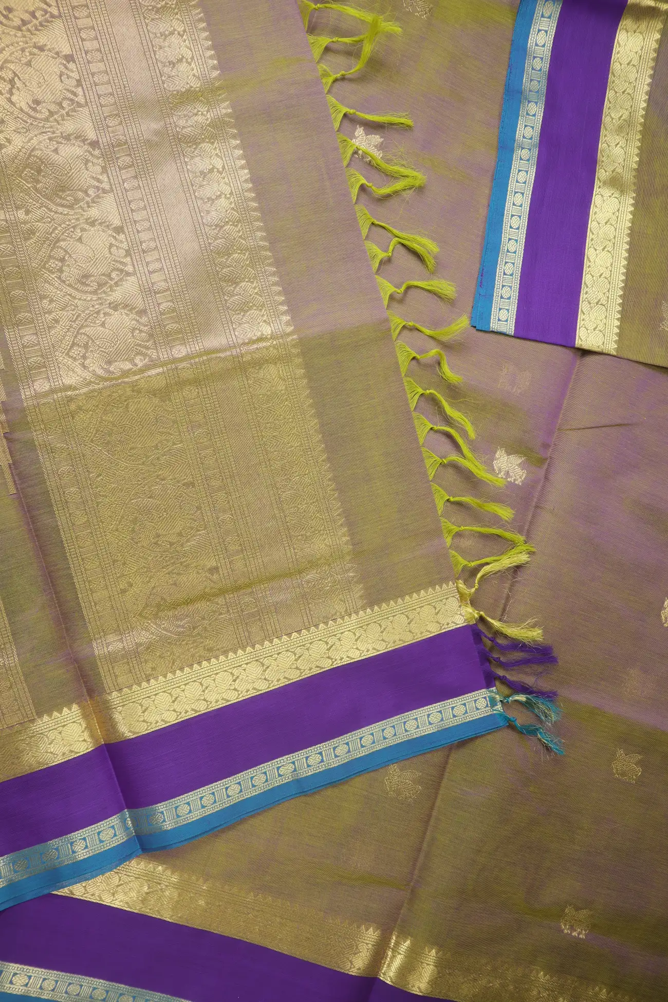 olive-flying-horse-peacock-ruthratcham-kanchi-silk-cotton-saree-sc003109-c