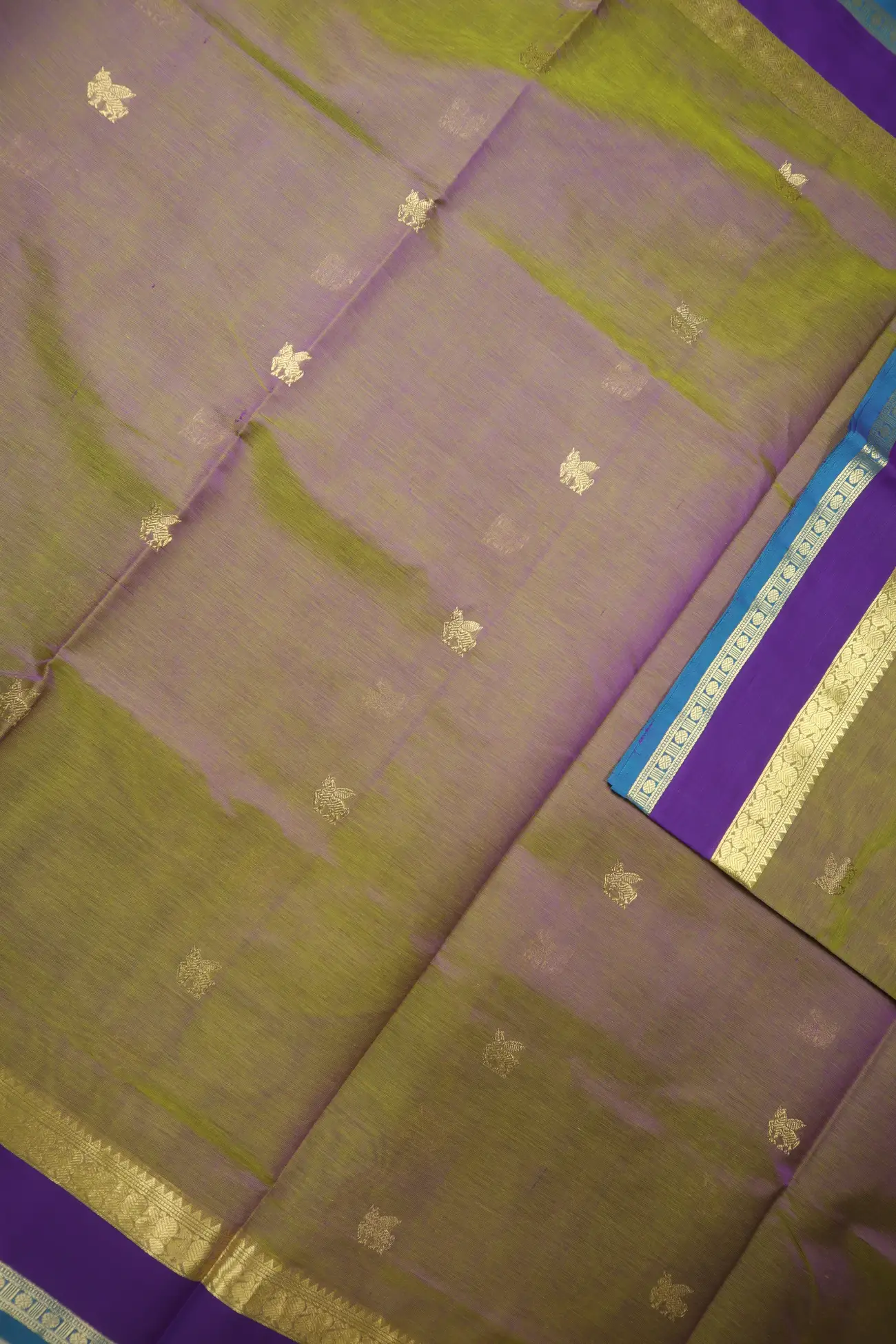 olive-flying-horse-peacock-ruthratcham-kanchi-silk-cotton-saree-sc003109-d