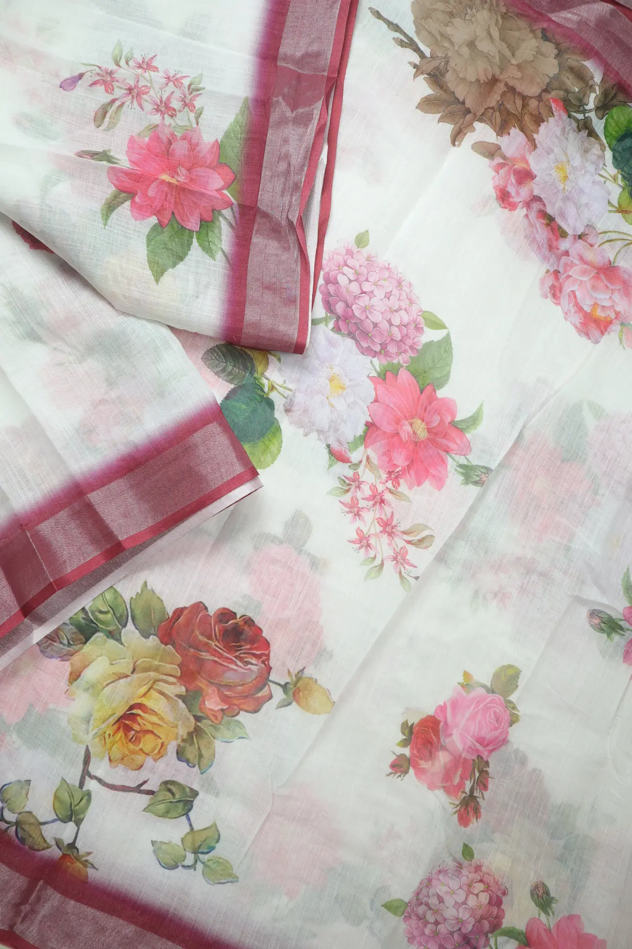 white-flower-linen-block-printed-saree-lnp000230-b