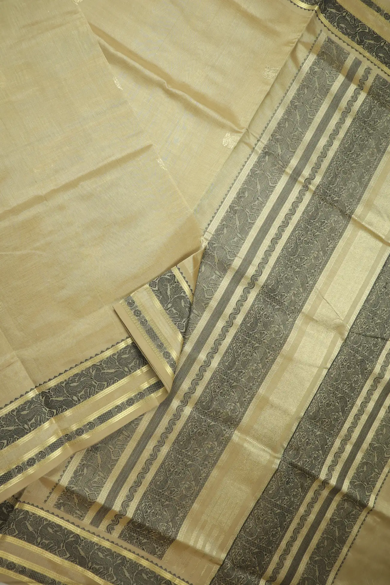 wheat-flying-horse-annapakshi-deer-kanchi-silk-cotton-saree-sc003108-b