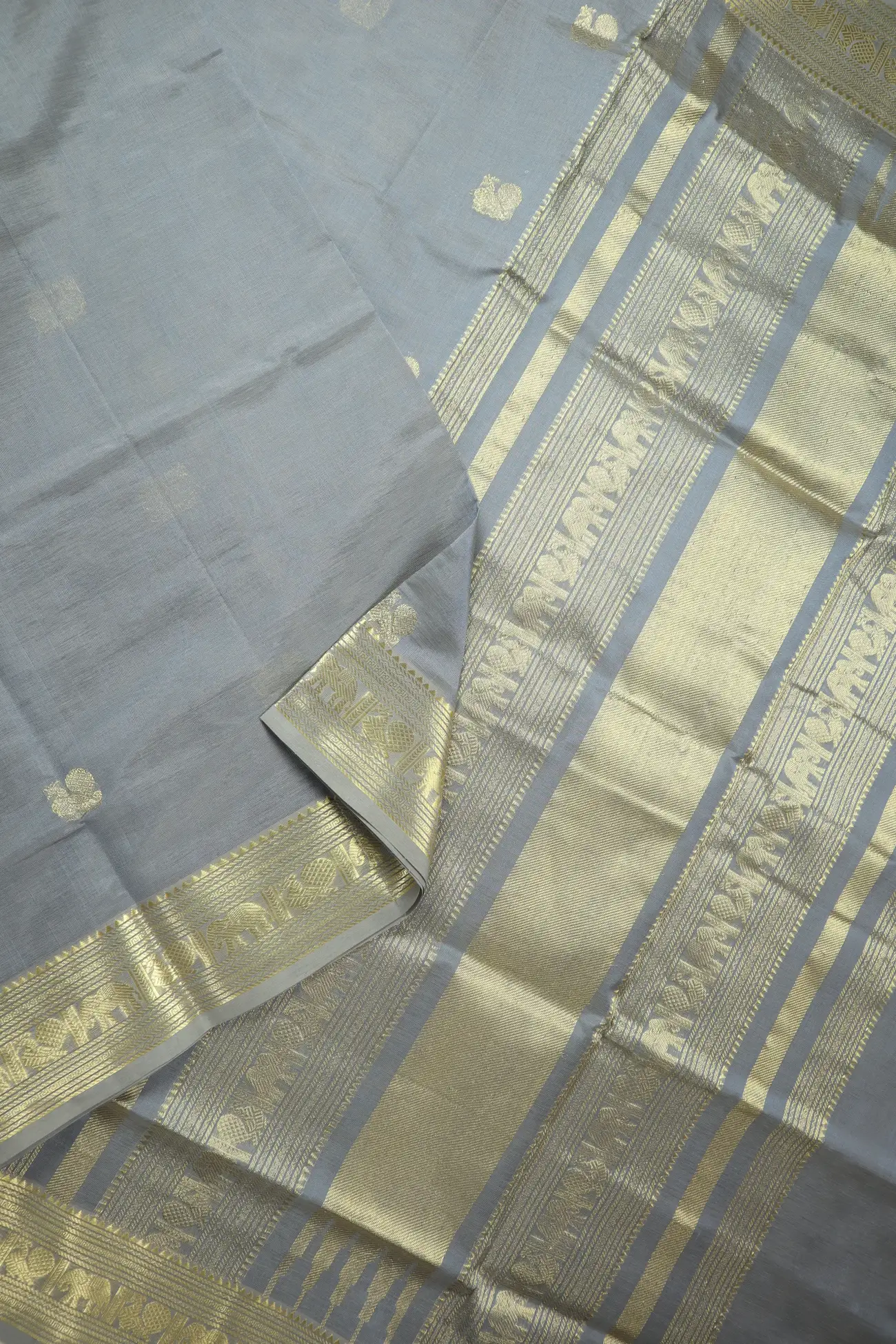 gray-annapakshi-elephant-kanchi-silk-cotton-saree-sc003105-b