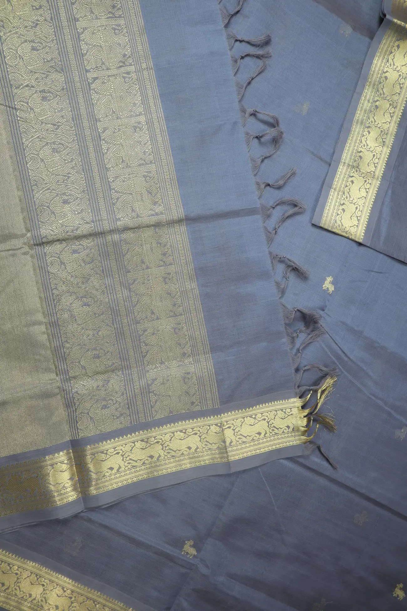 gray-deer-yazhi-elephant-kanchi-silk-cotton-saree-sc003099-c
