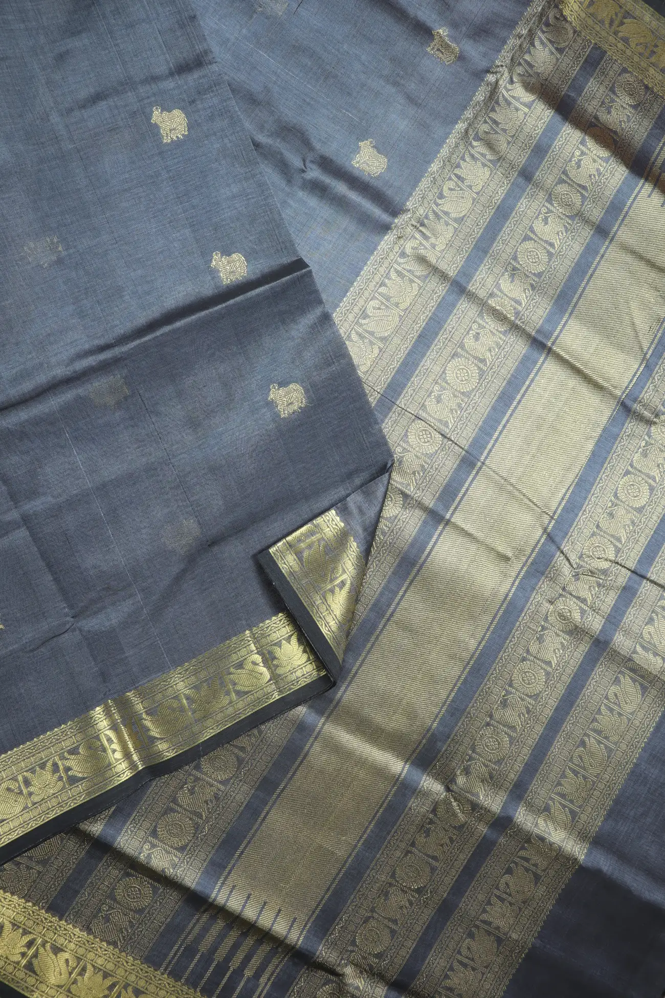 gray-duck-kamadenu-yazhi-kanchi-silk-cotton-saree-sc003090-b