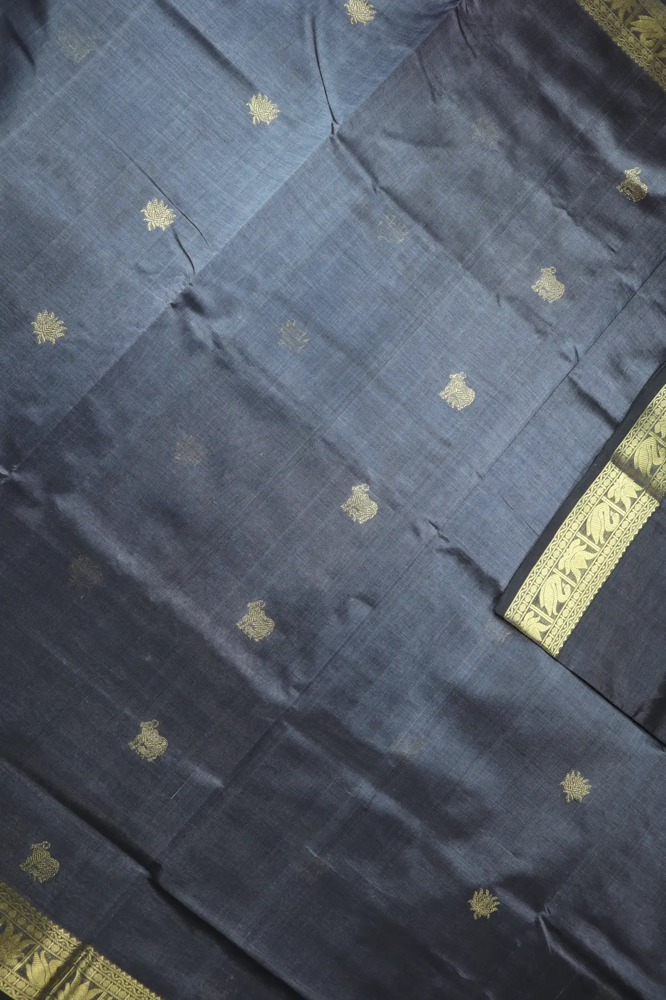 gray-duck-kamadenu-yazhi-kanchi-silk-cotton-saree-sc003090-e