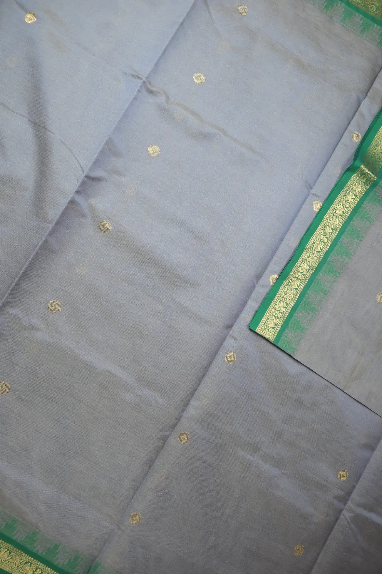 light-steel-blue-kamalam-butta-peacock-temple-yazhi-kanchi-silk-cotton-saree-sc003092-d