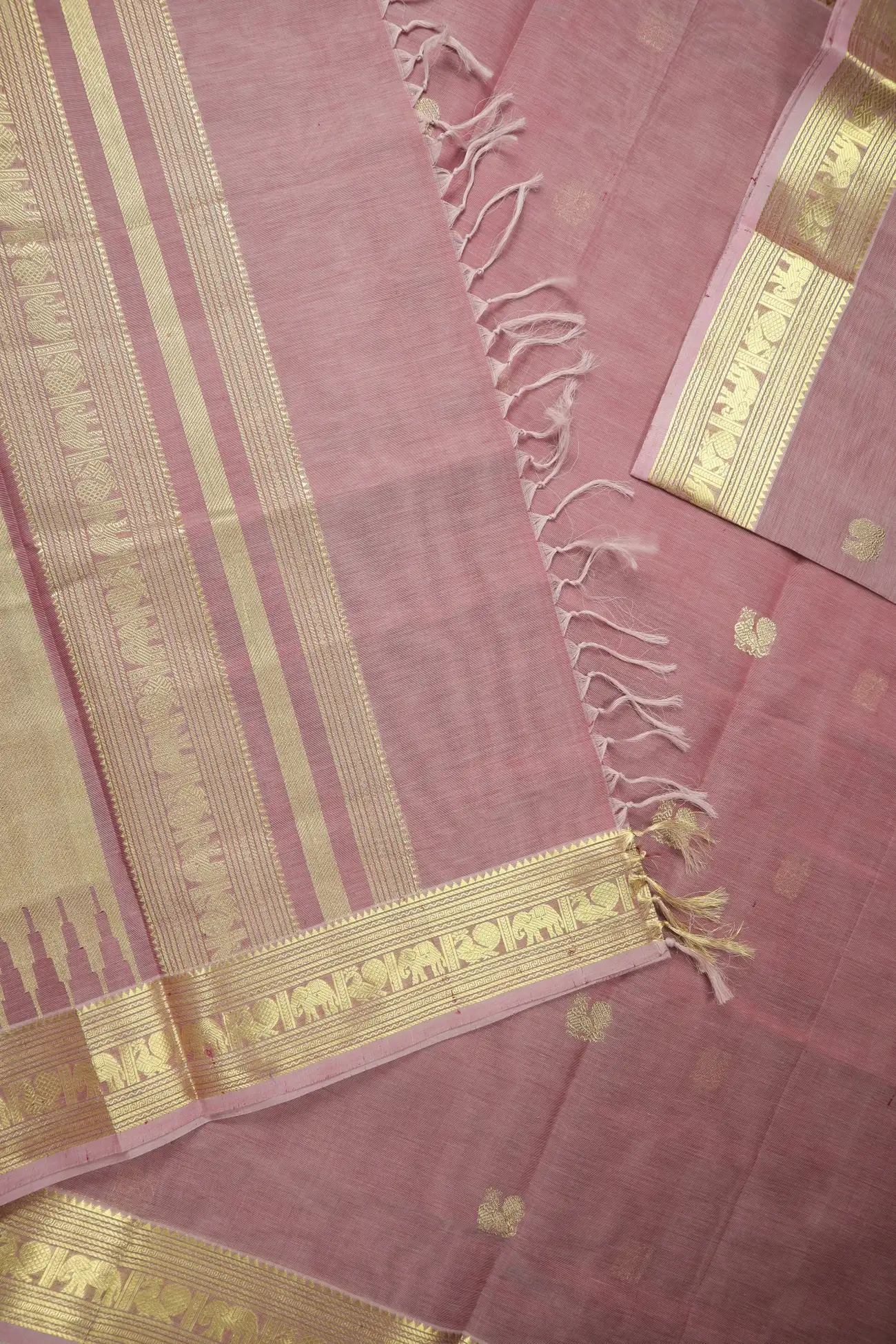 coral-peacock-elephant-kanchi-silk-cotton-saree-sc003091-c