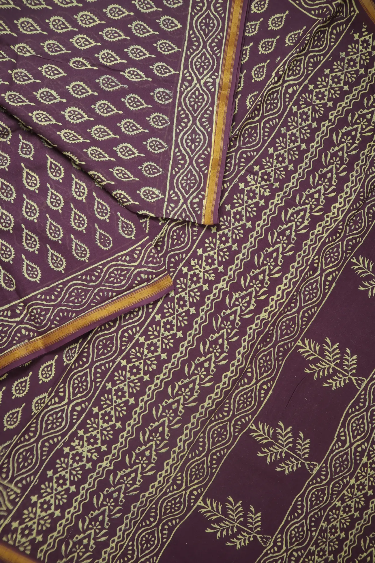 purple-flower-mulmul-cotton-saree-mm001945-b