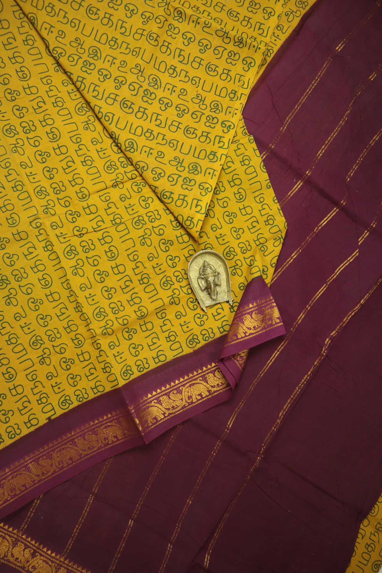brown-tamil-alphabets-madurai-sungudi-saree-ss006415-a